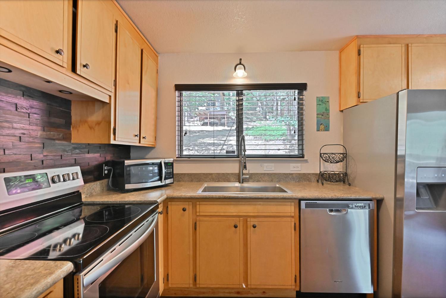 1675 Felix Drive