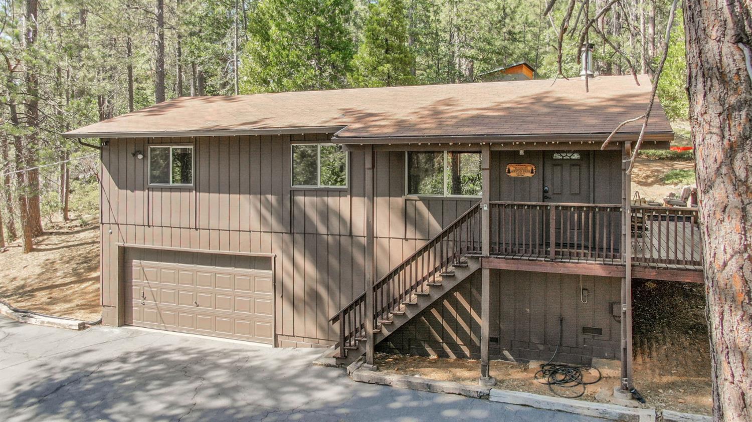 1675 Felix Drive