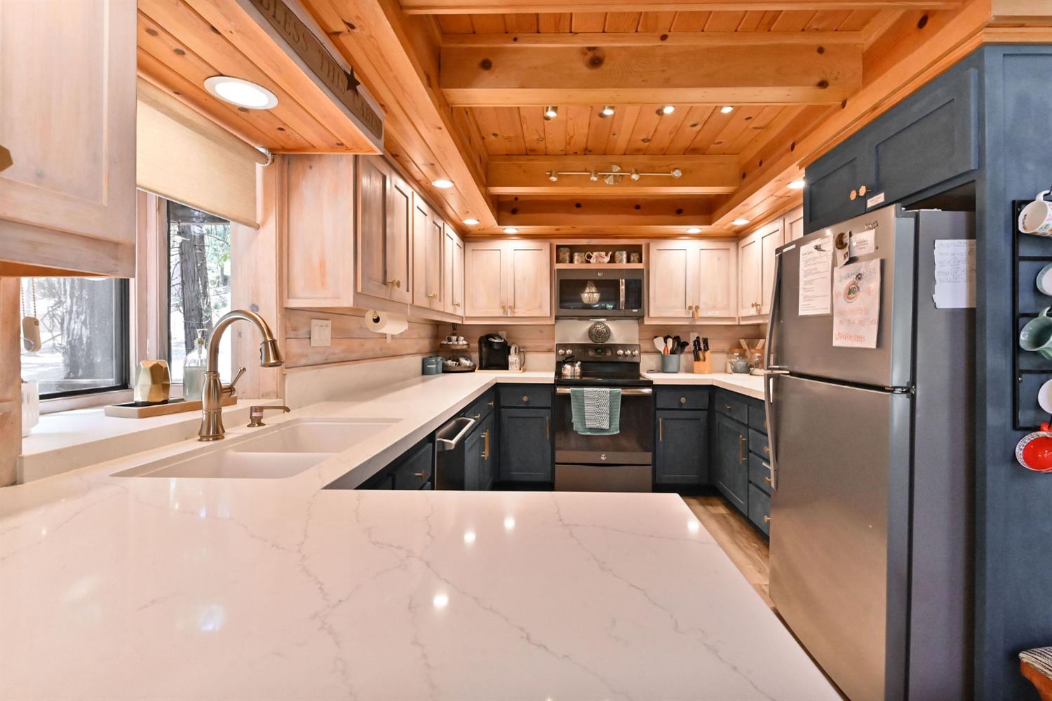 3745 Ottawa Drive