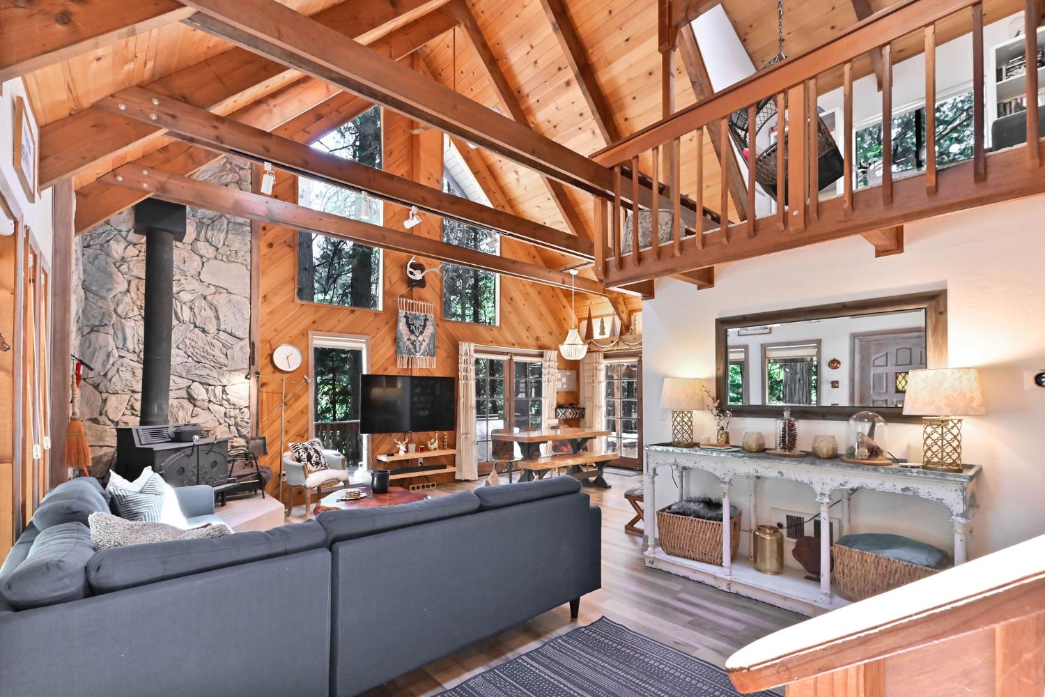 3745 Ottawa Drive