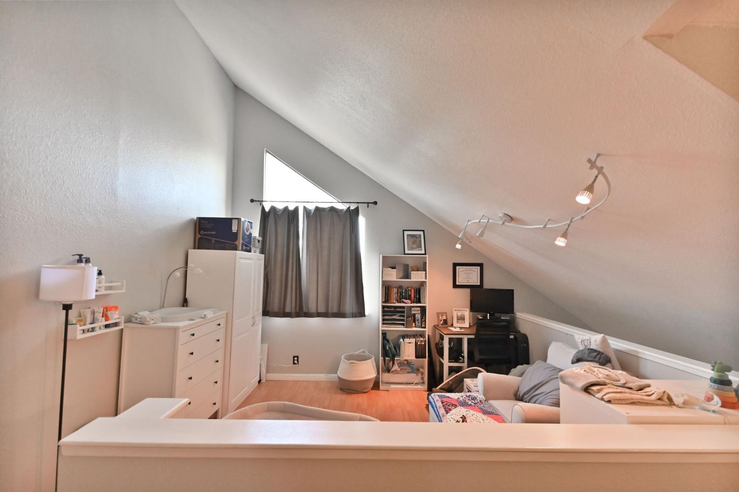 169 Snowberry Court