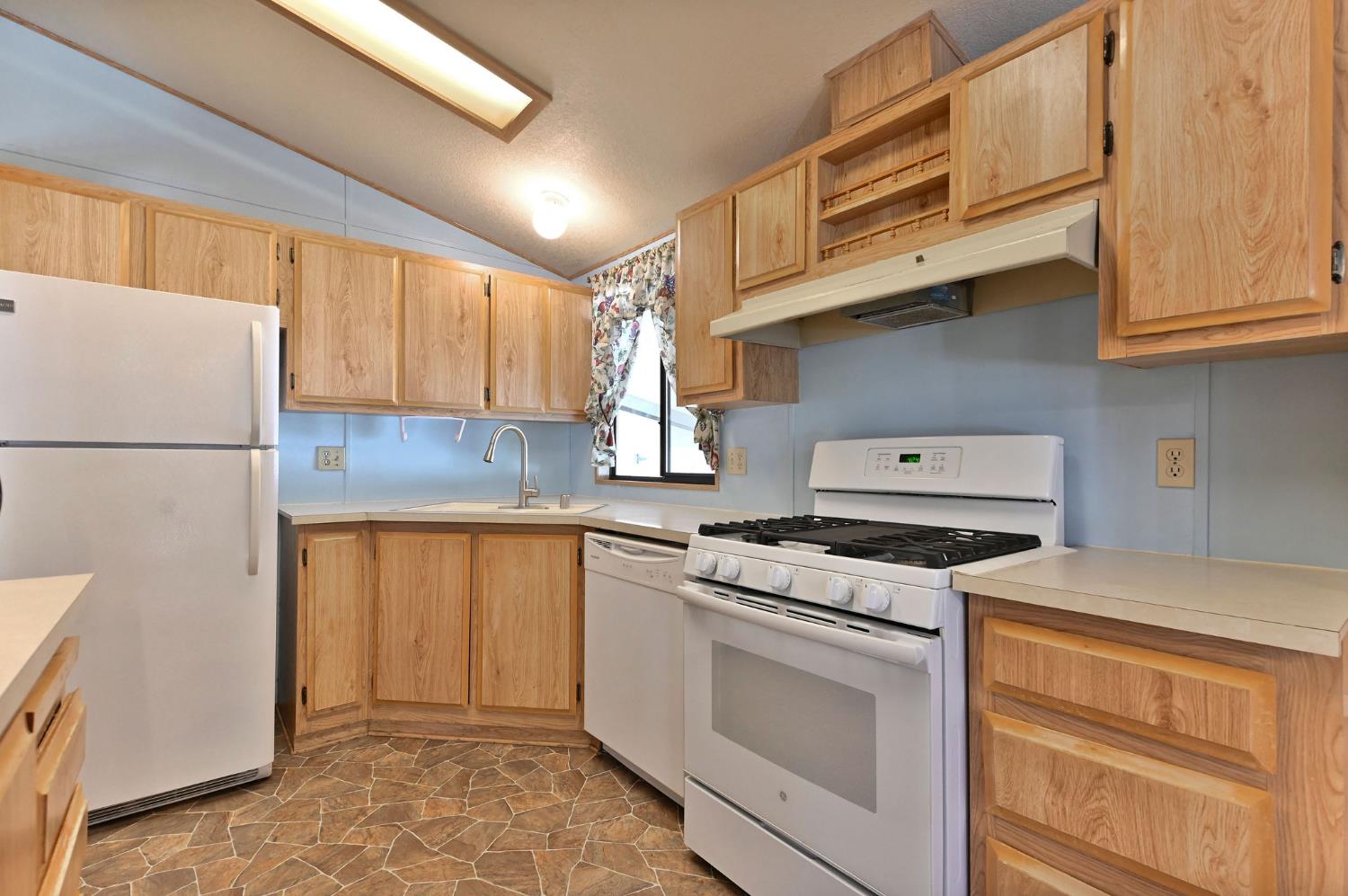 340 Tom Bell Road
