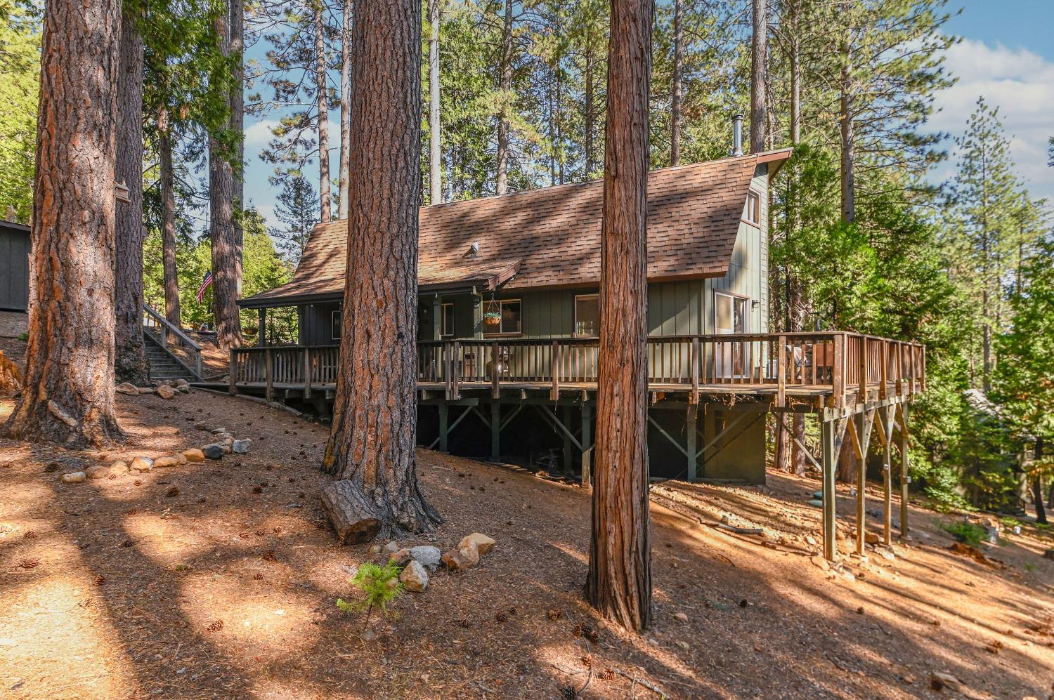 1748 Cypress Point Drive