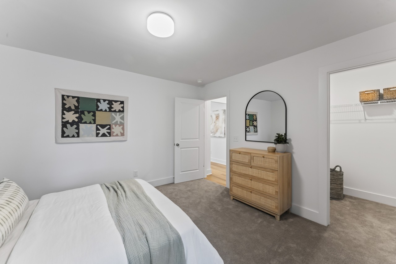 211 Panther Dr