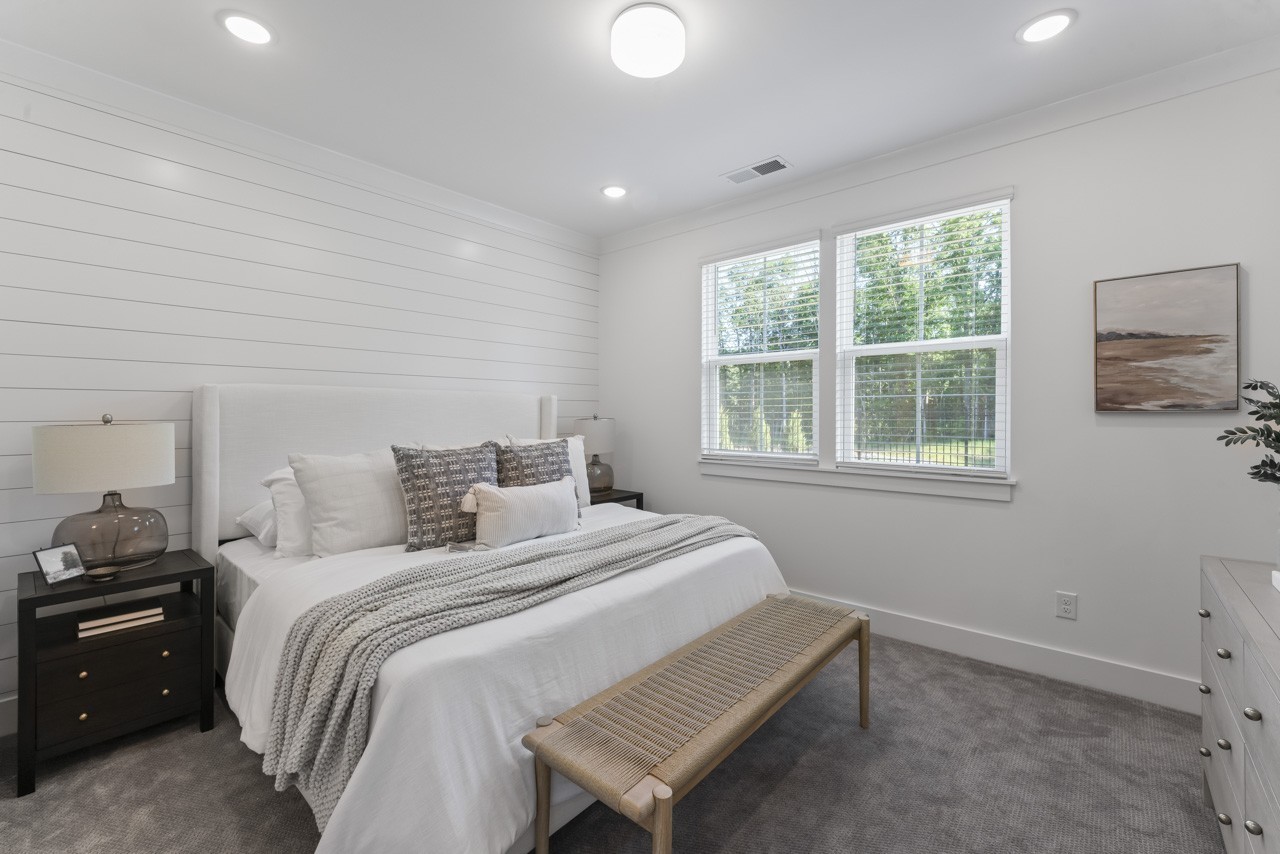 211 Panther Dr