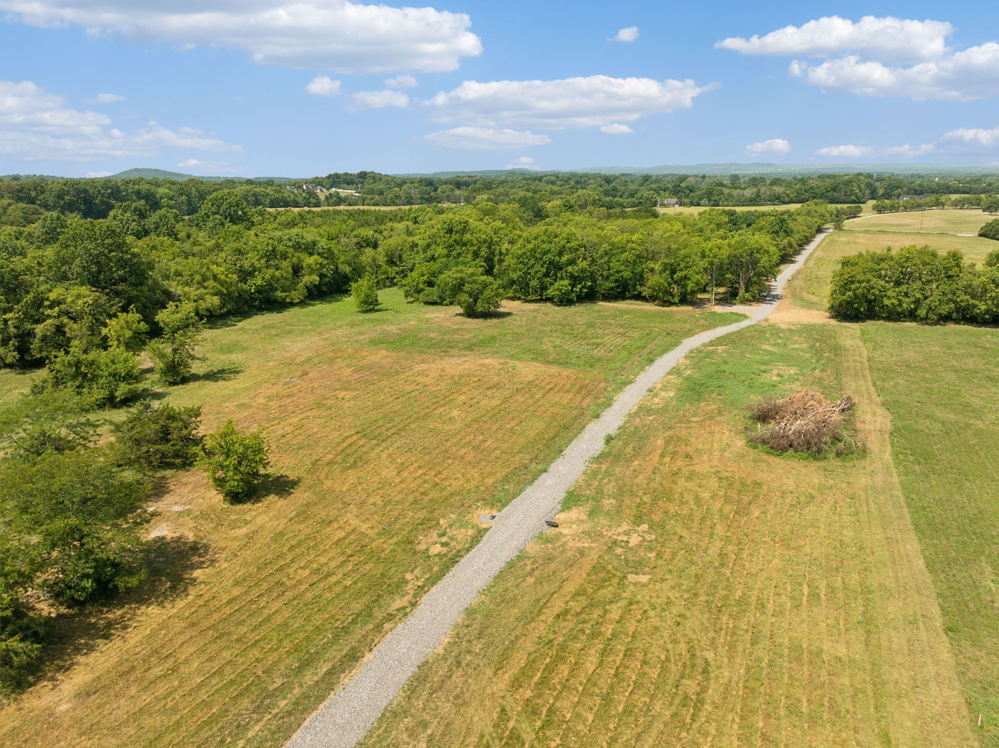 10465 Versailles Rd