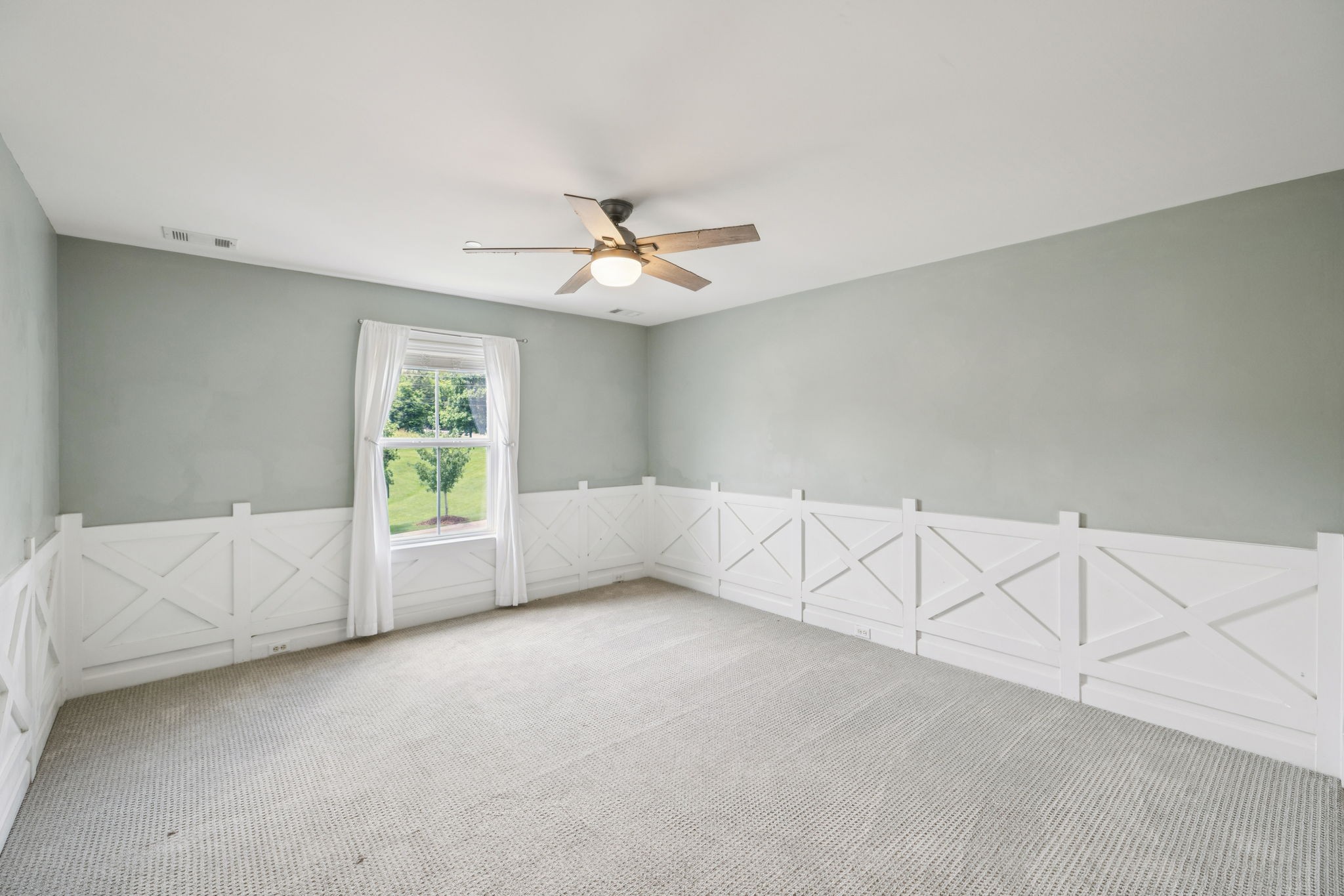 104 Lodge Hall Rd