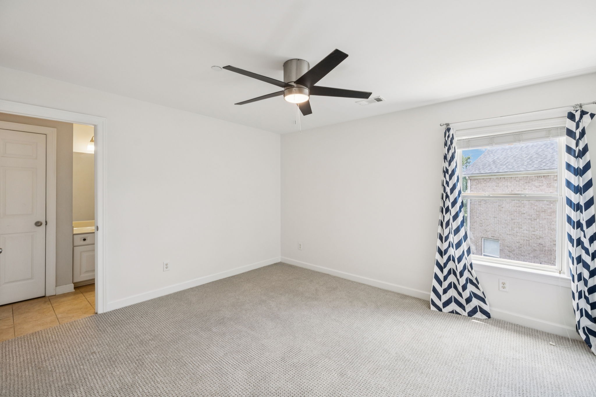 104 Lodge Hall Rd