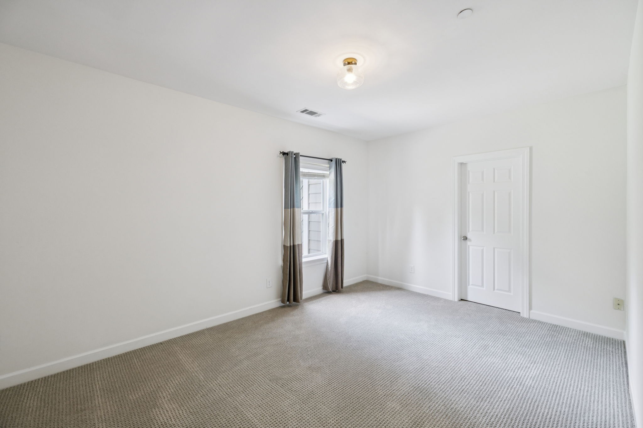 104 Lodge Hall Rd