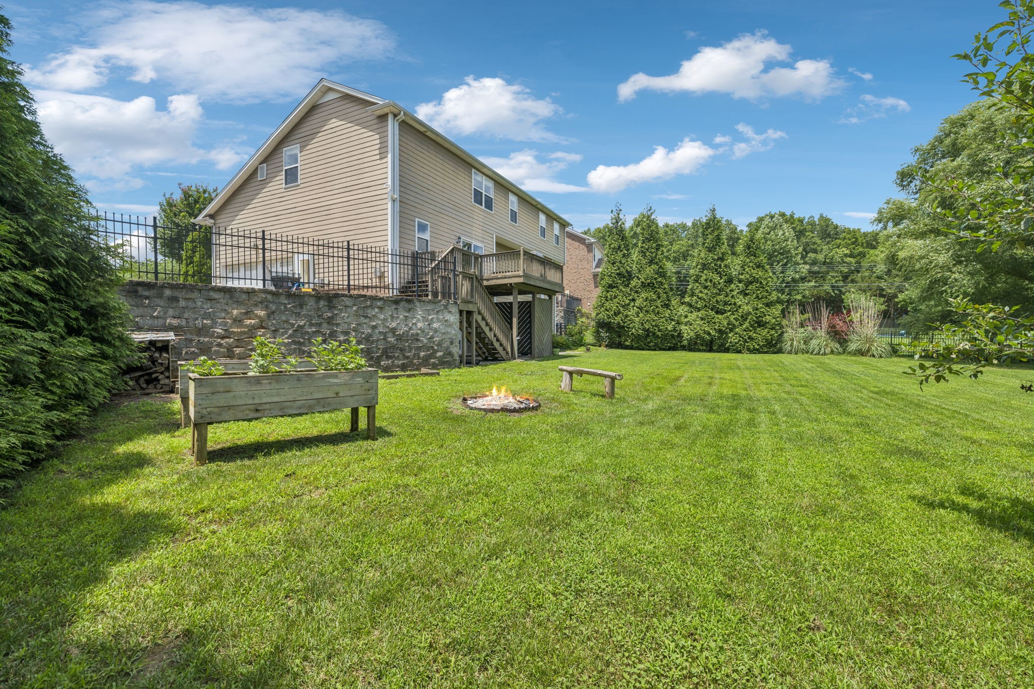 104 Lodge Hall Rd