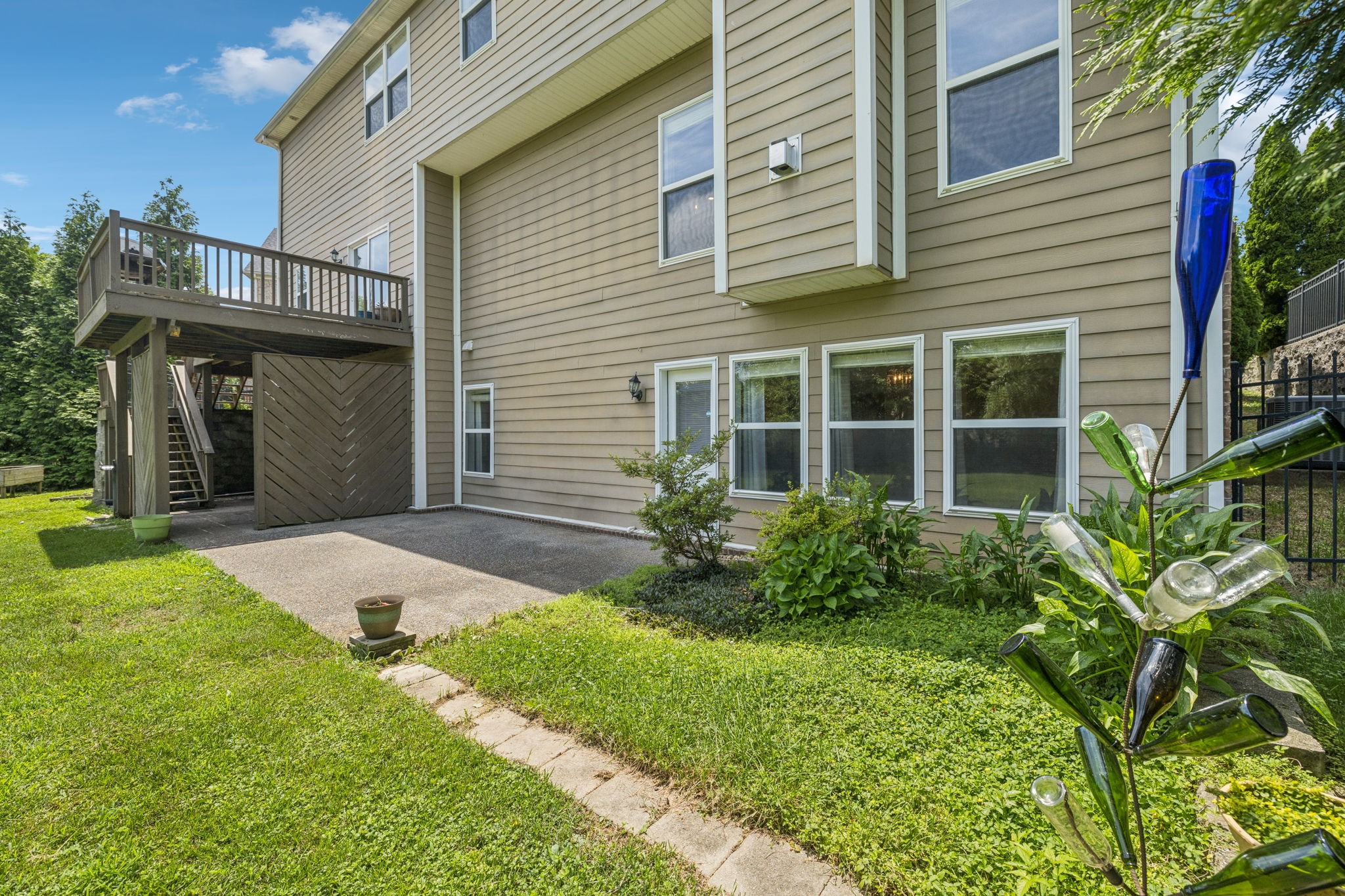 104 Lodge Hall Rd