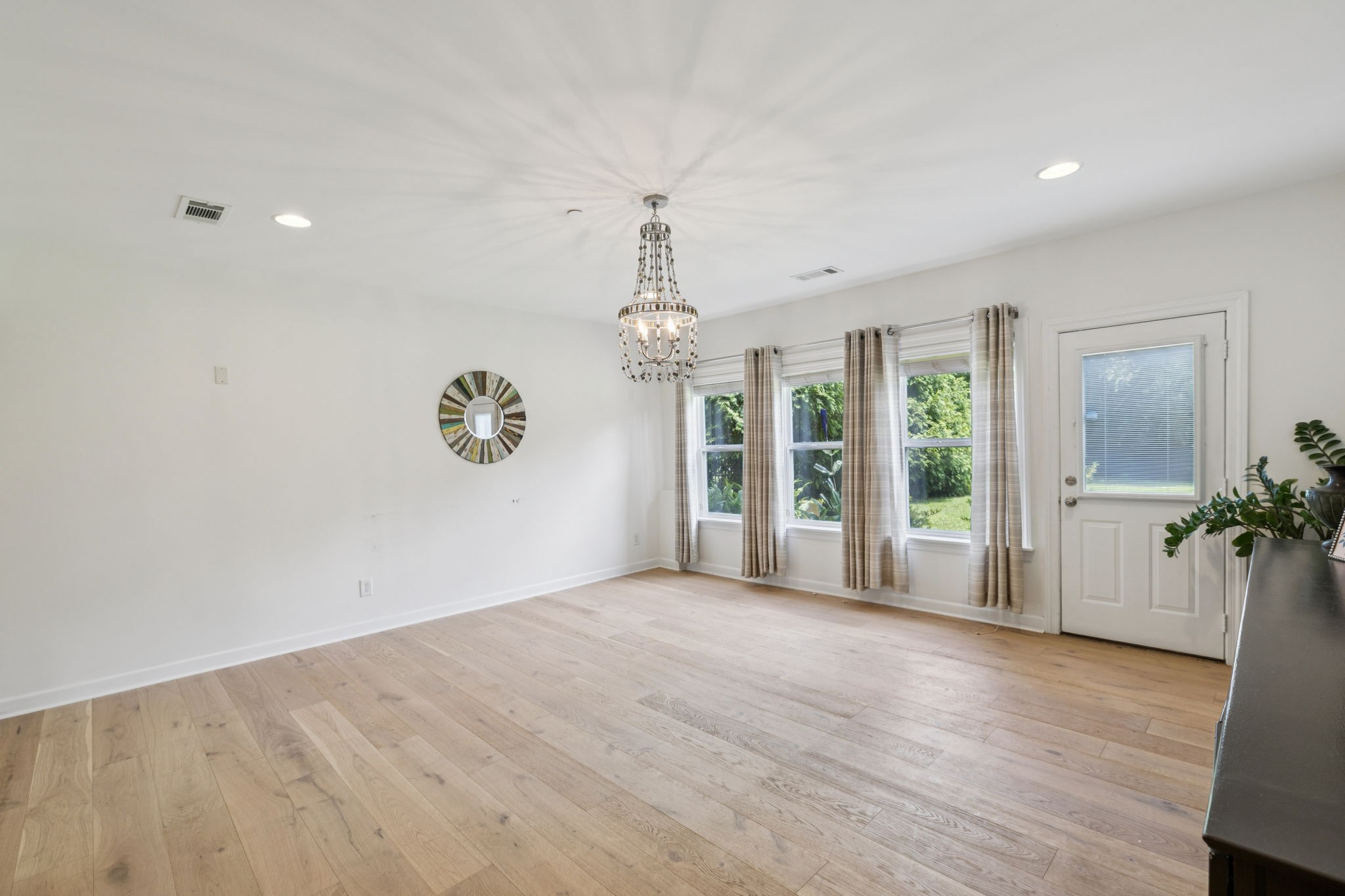 104 Lodge Hall Rd