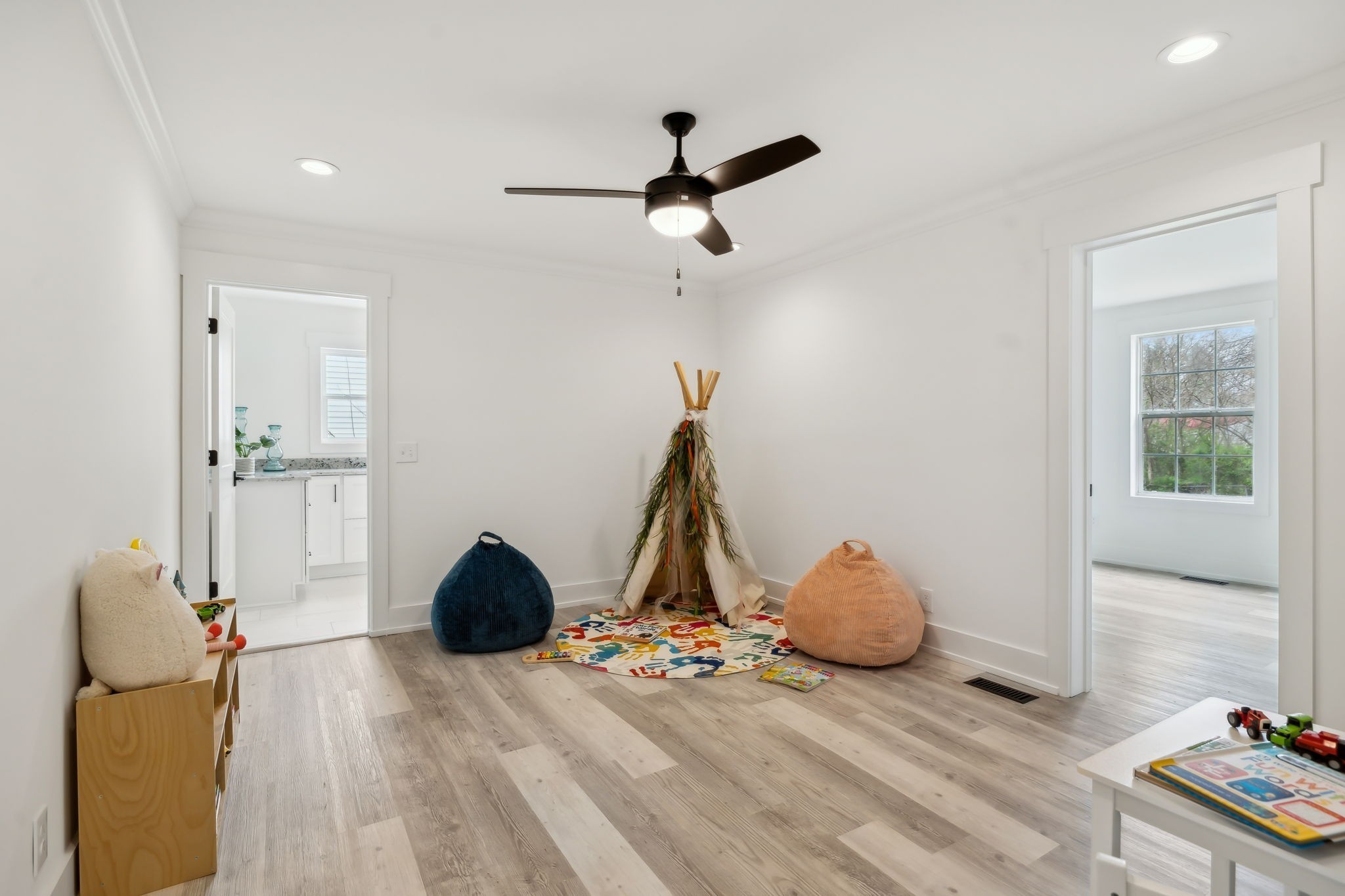 185 Woodson Ln