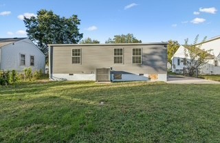 185 Woodson Ln