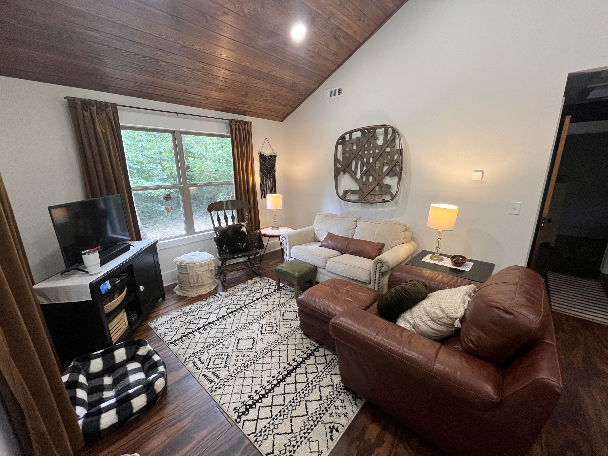 422 Dollar Dr