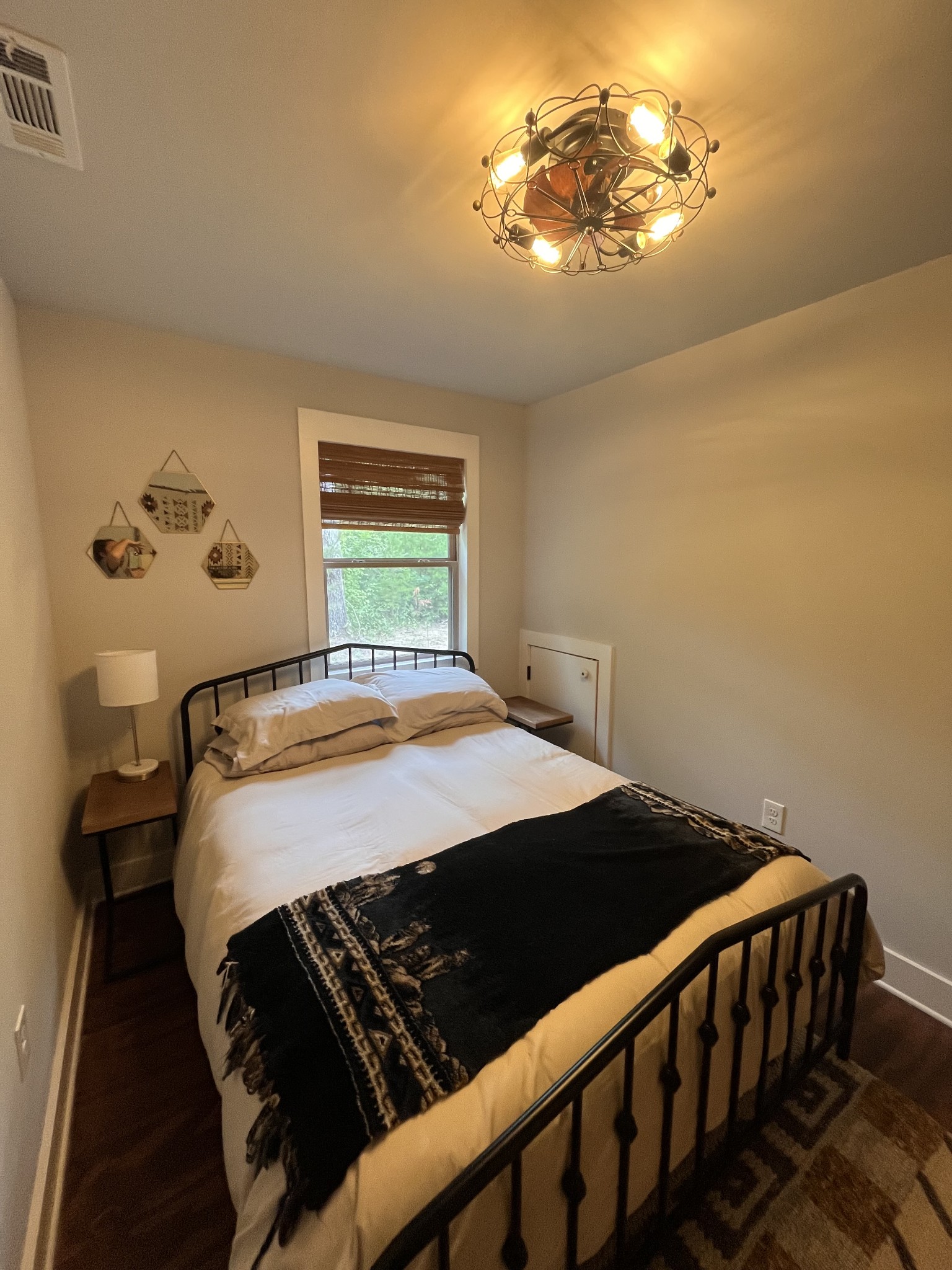 422 Dollar Dr