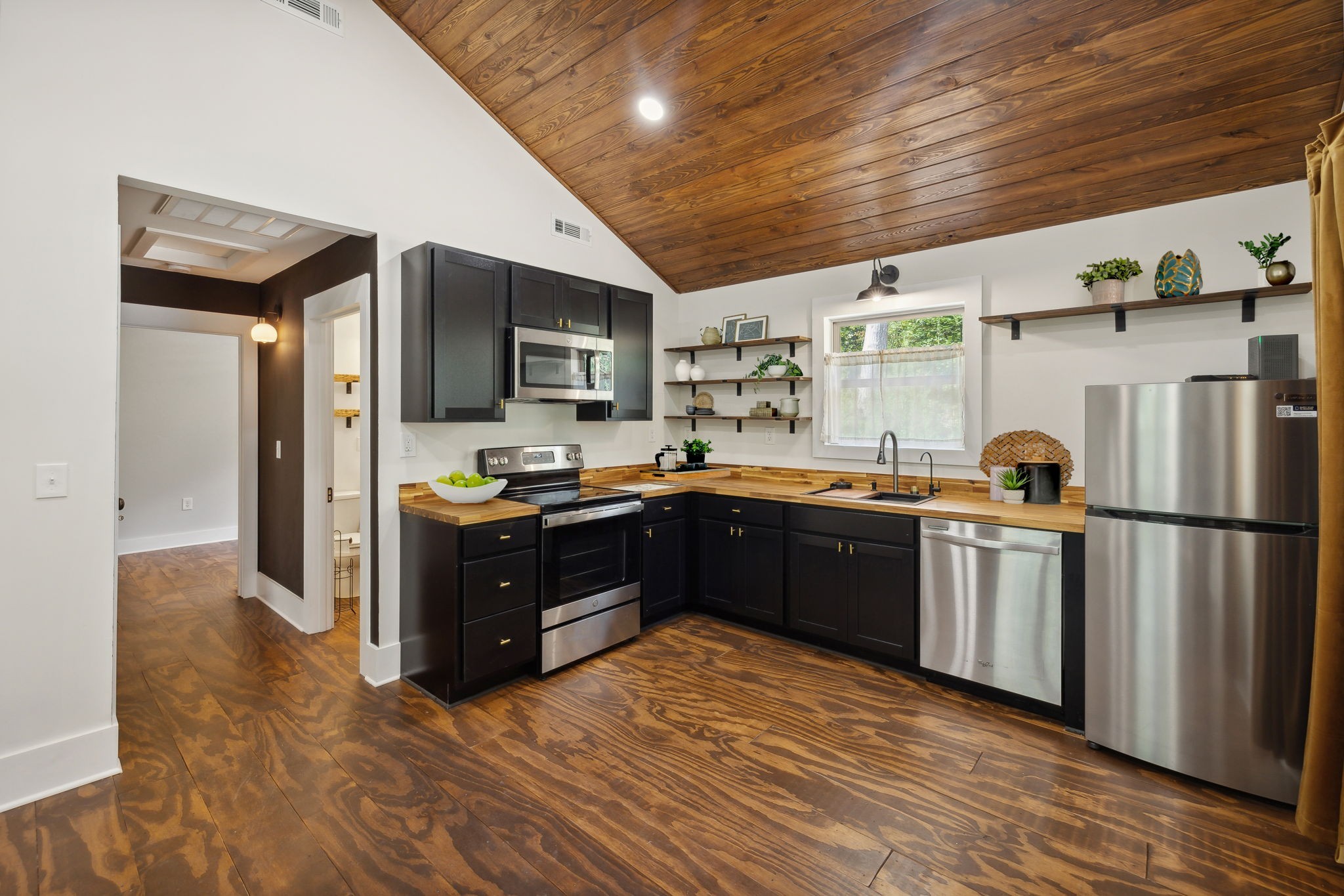 422 Dollar Dr