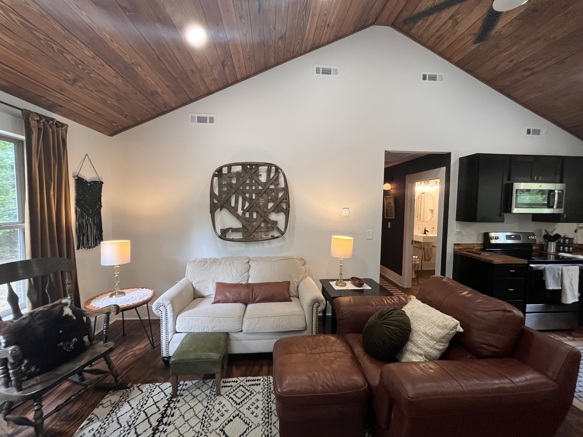 422 Dollar Dr