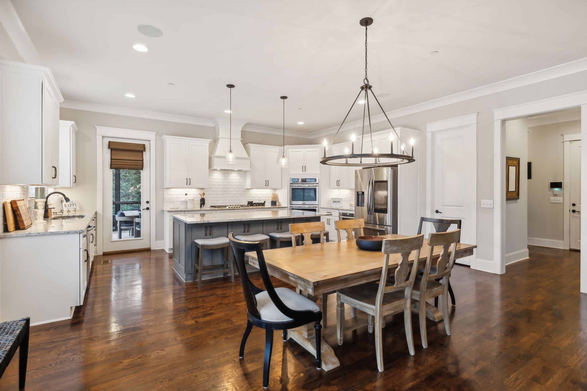 300 Conoga Dr