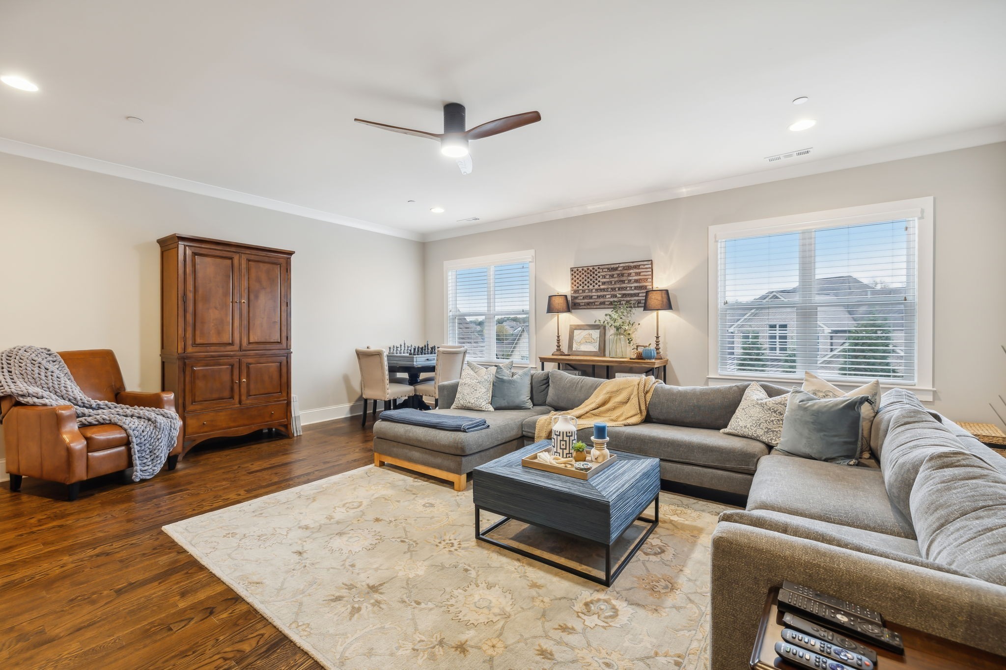 300 Conoga Dr