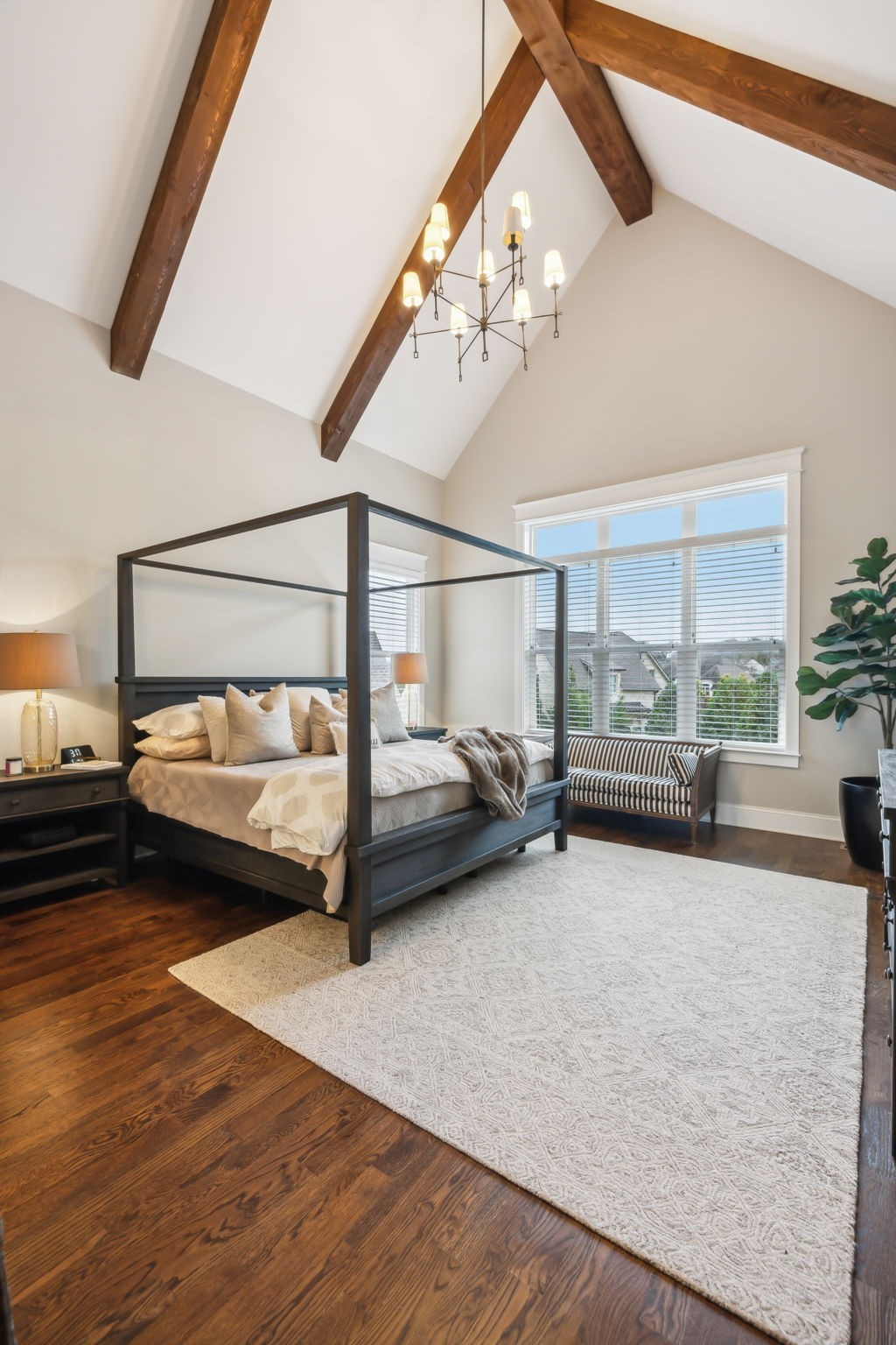 300 Conoga Dr
