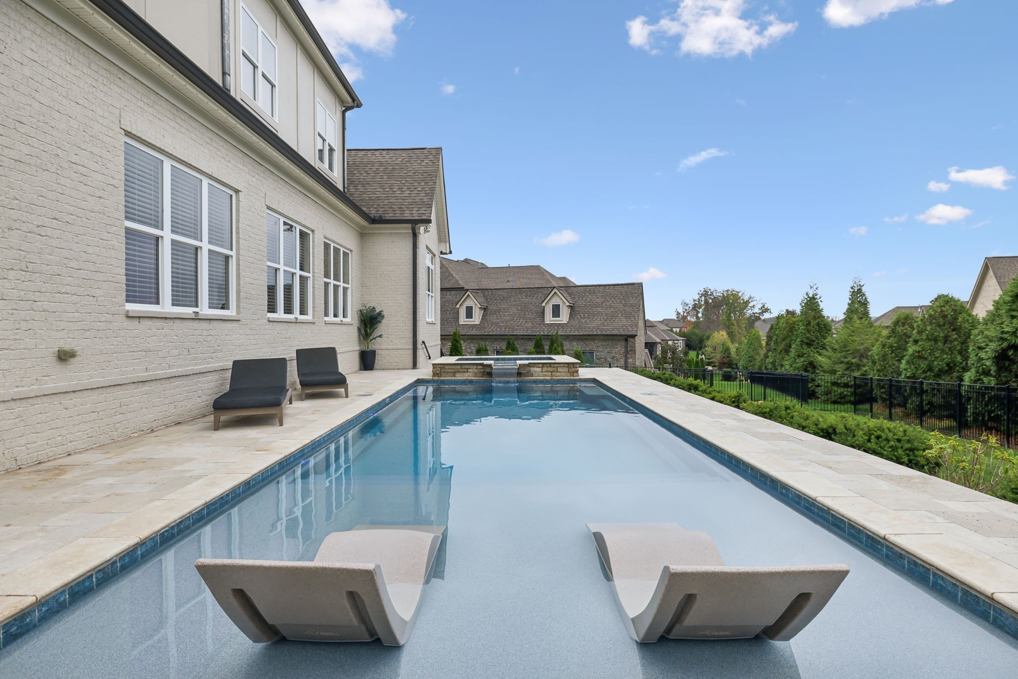 300 Conoga Dr