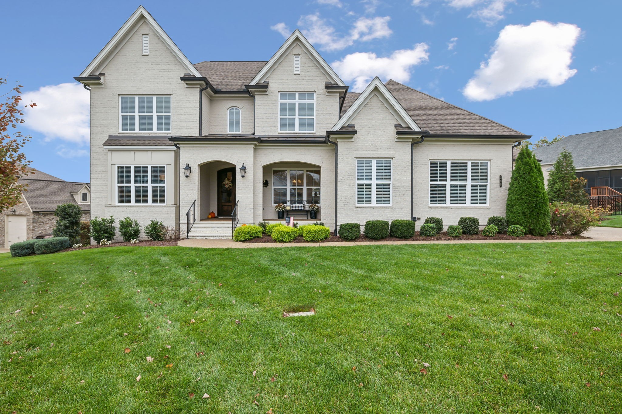 300 Conoga Dr