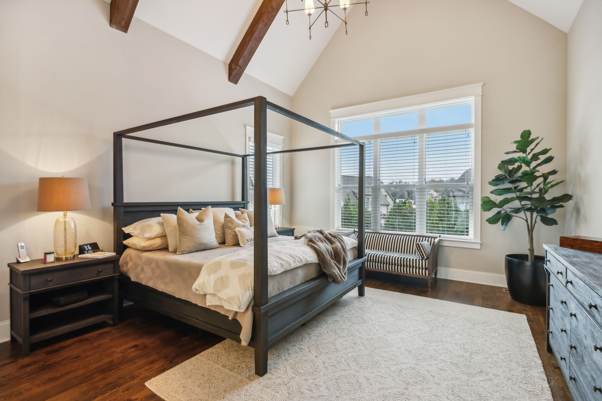 300 Conoga Dr