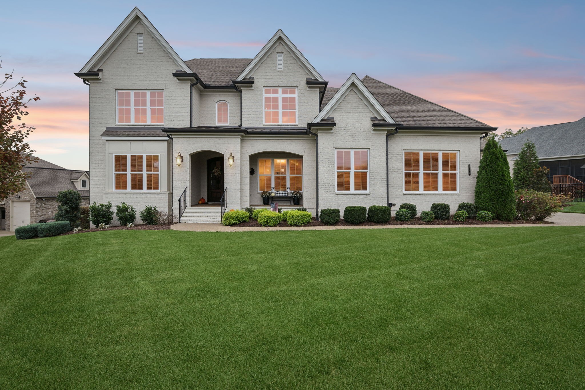 300 Conoga Dr