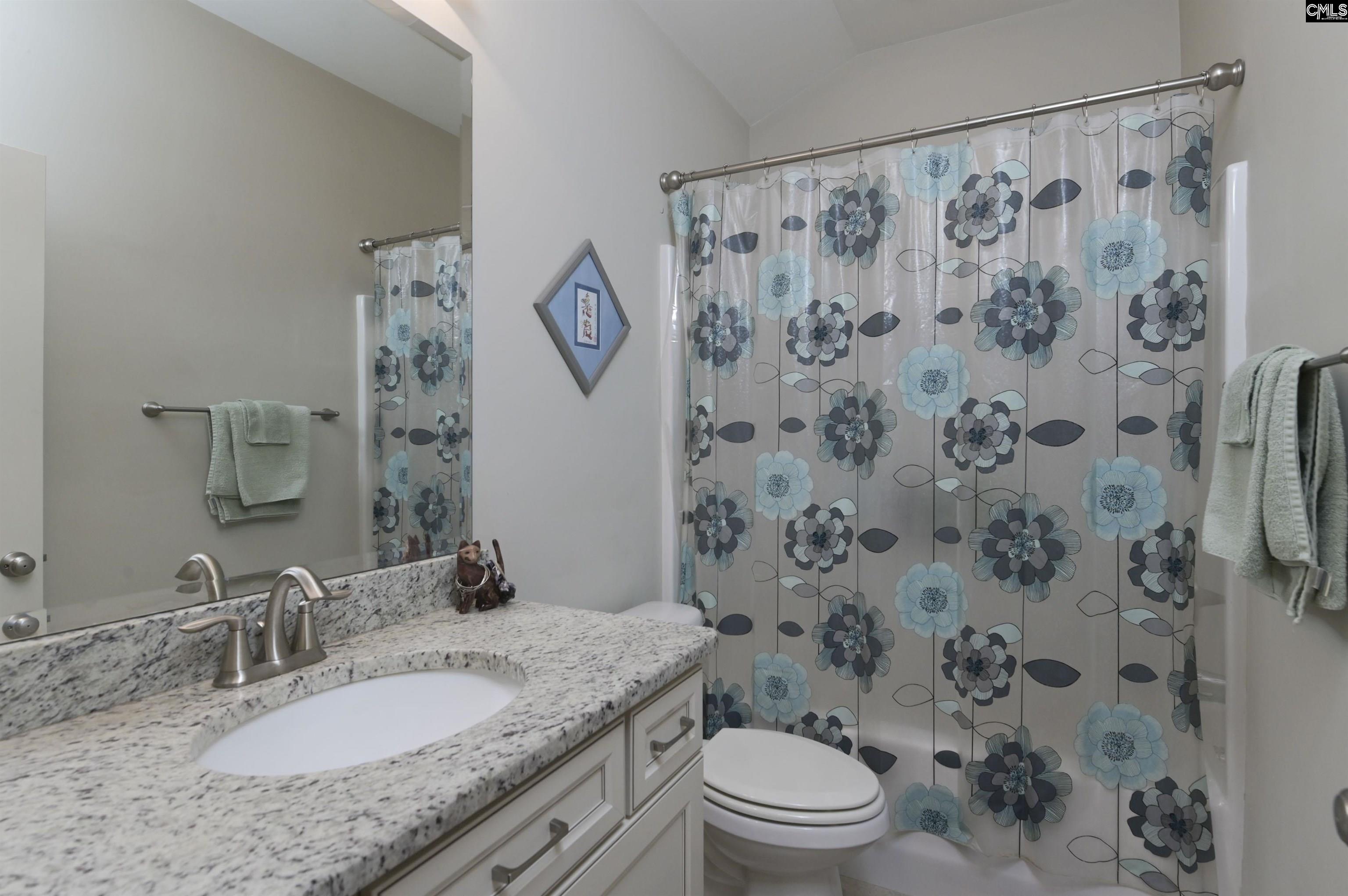 107 Old Woodlands Boulevard