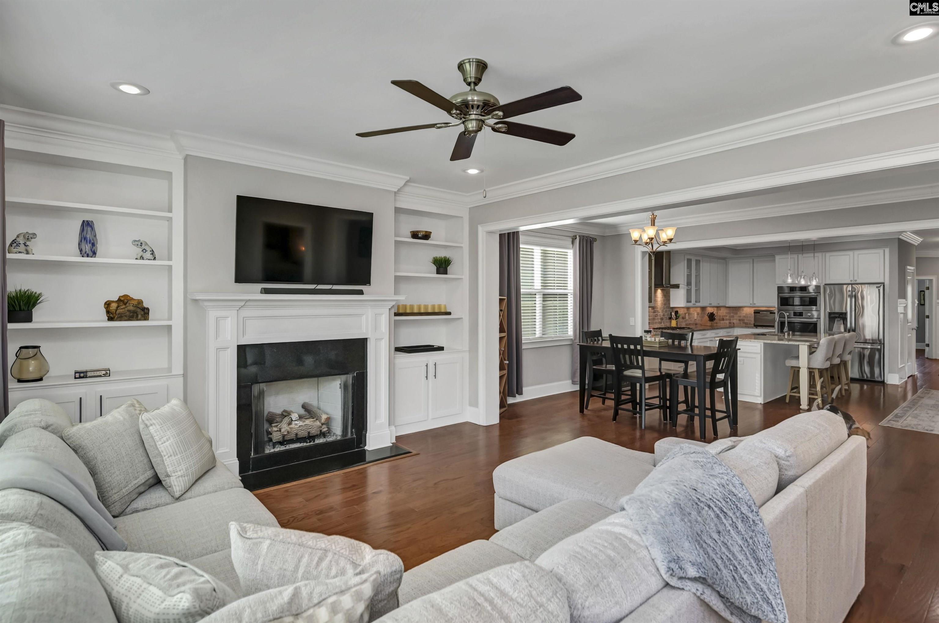 107 Old Woodlands Boulevard