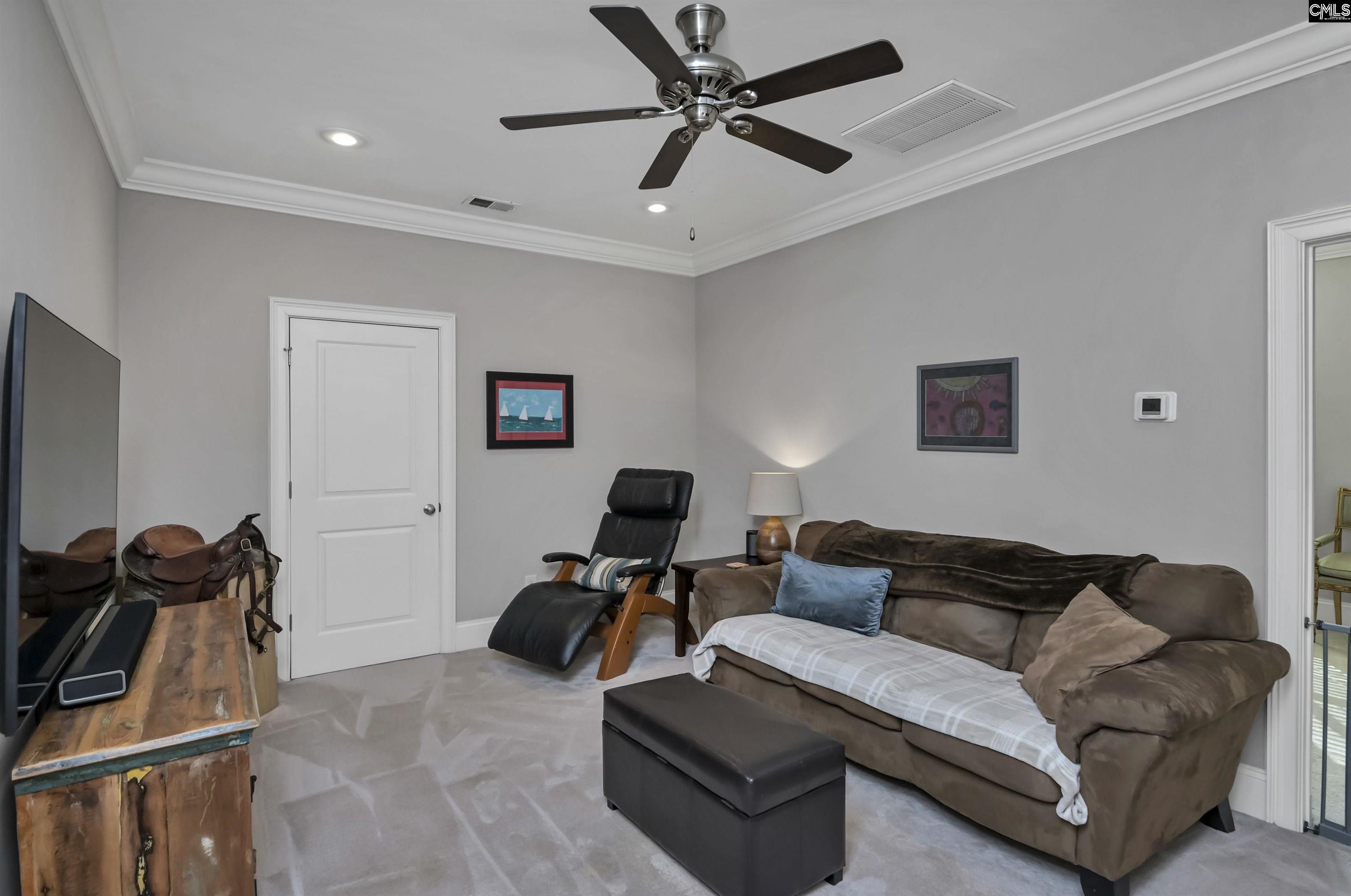 107 Old Woodlands Boulevard