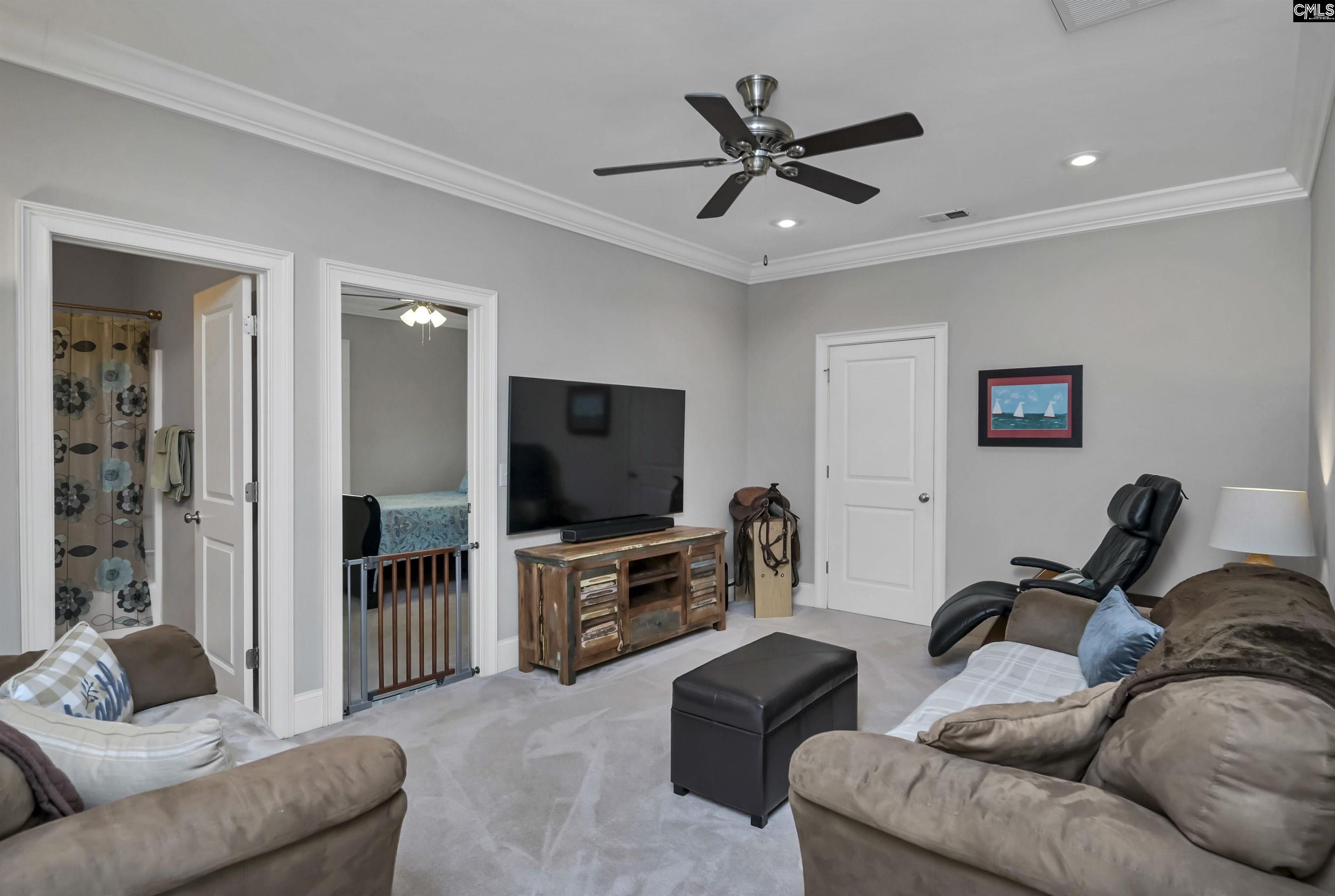 107 Old Woodlands Boulevard