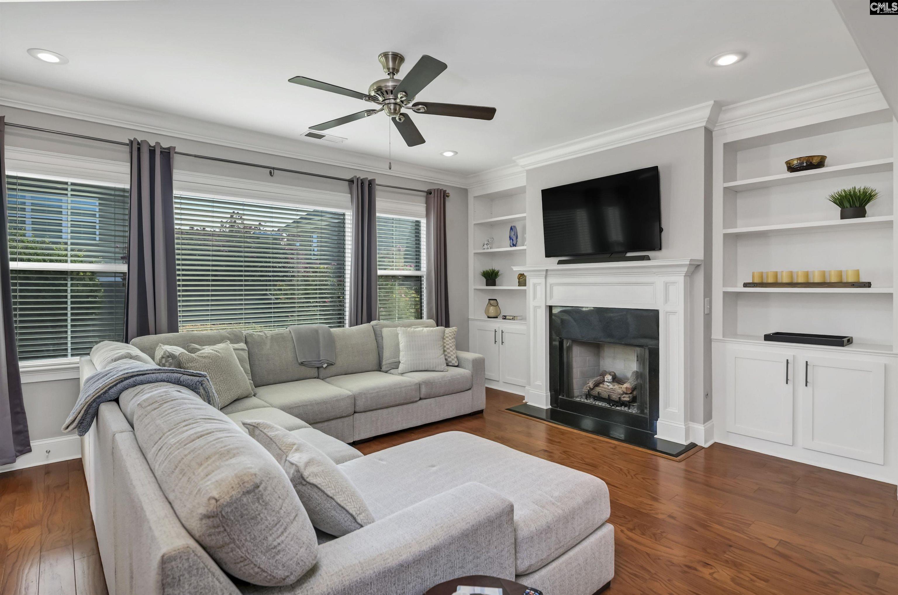 107 Old Woodlands Boulevard