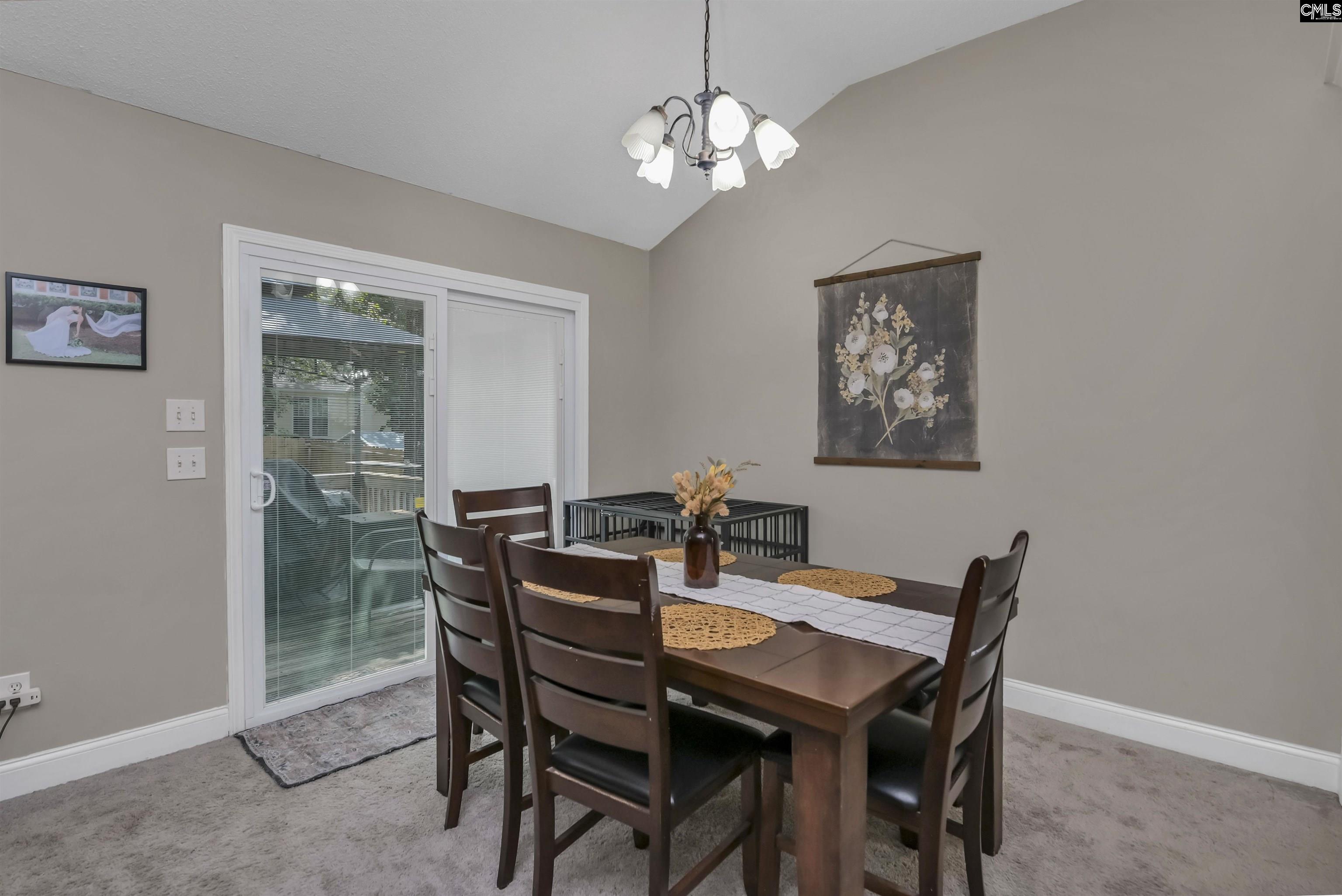 1 Cambridge Oaks Court