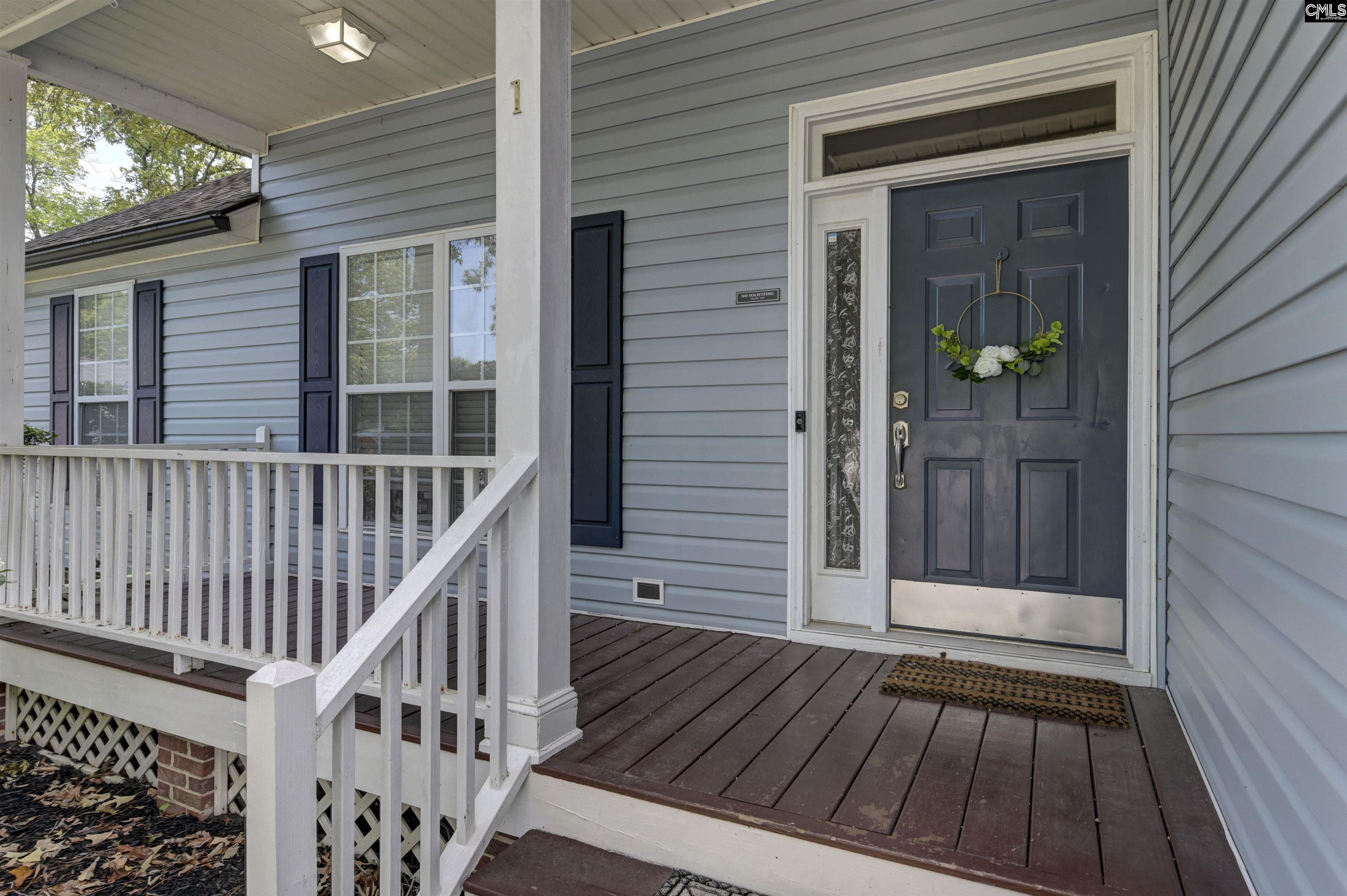 1 Cambridge Oaks Court