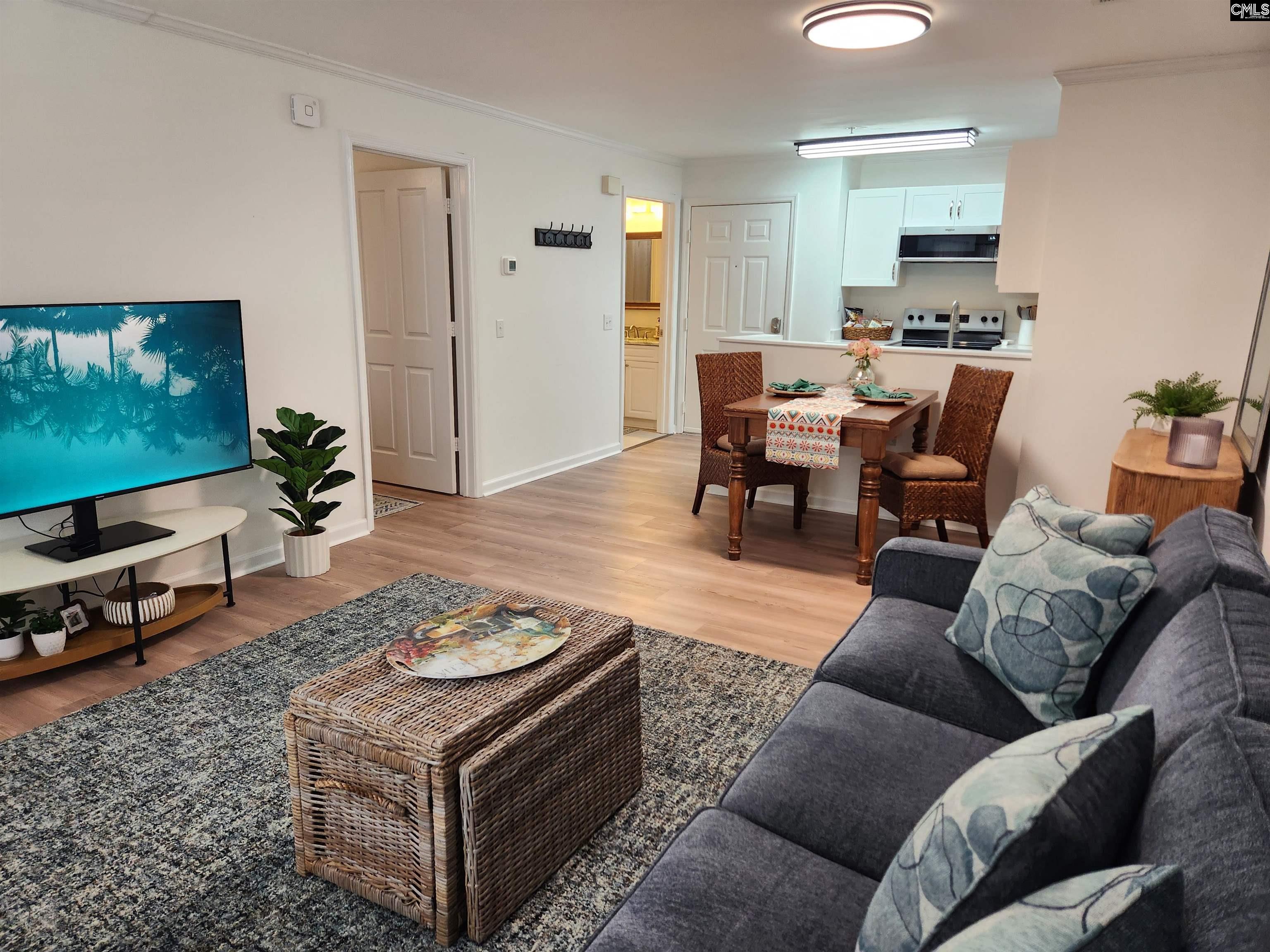 900 Taylor Street 210