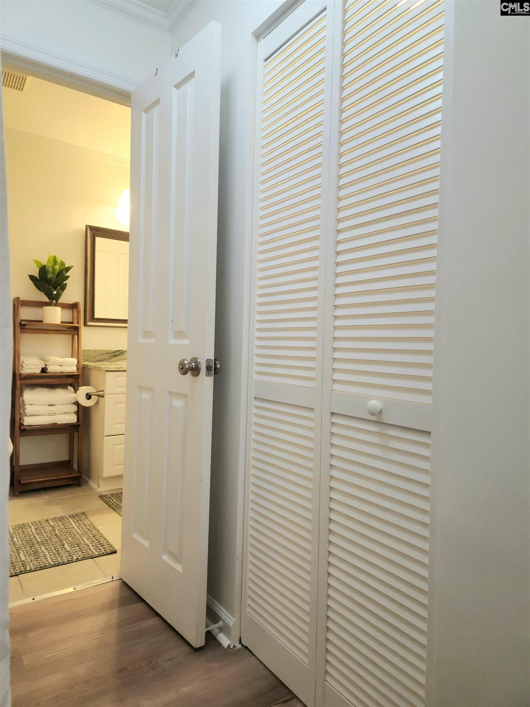 900 Taylor Street 210