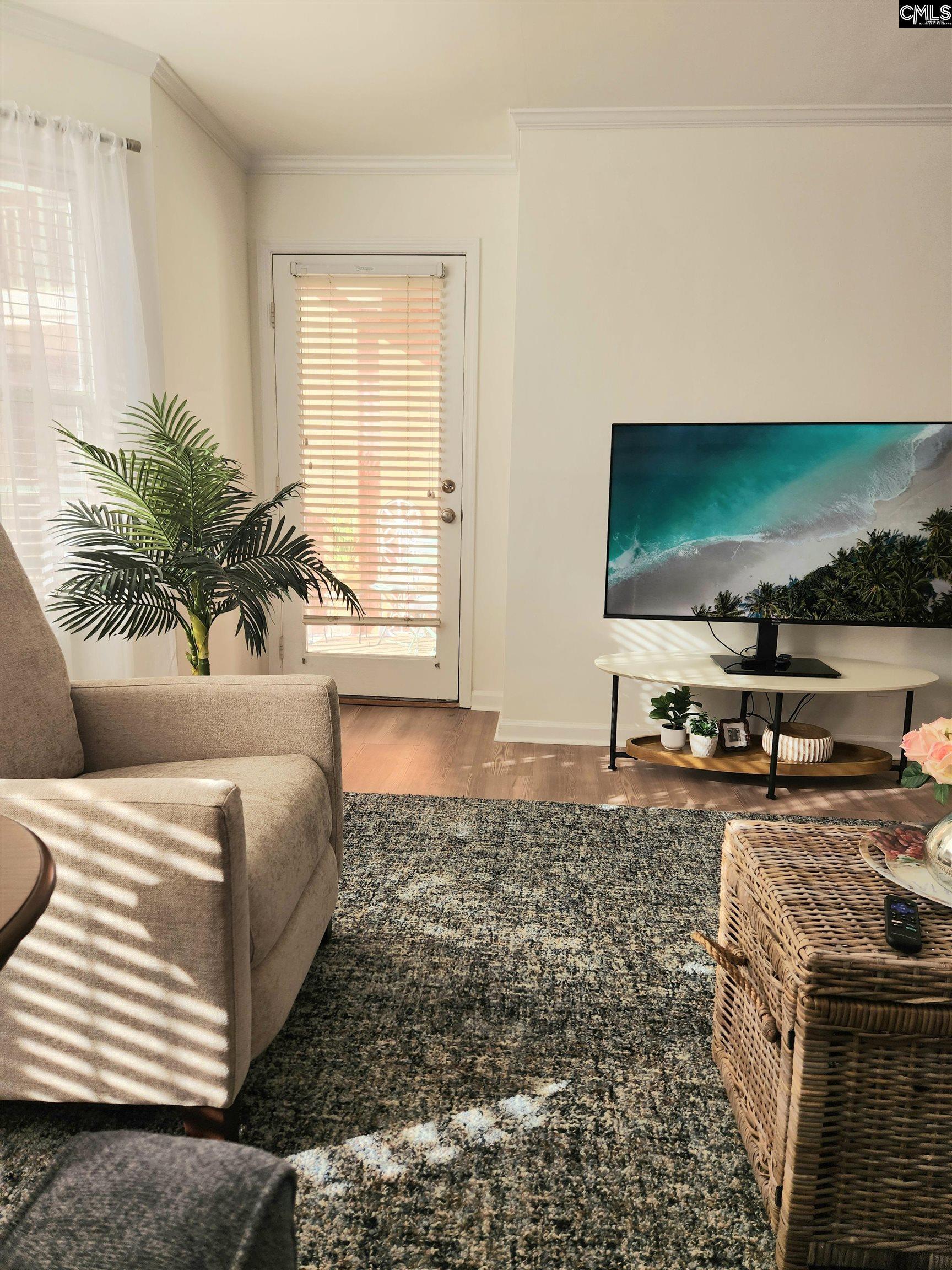 900 Taylor Street 210