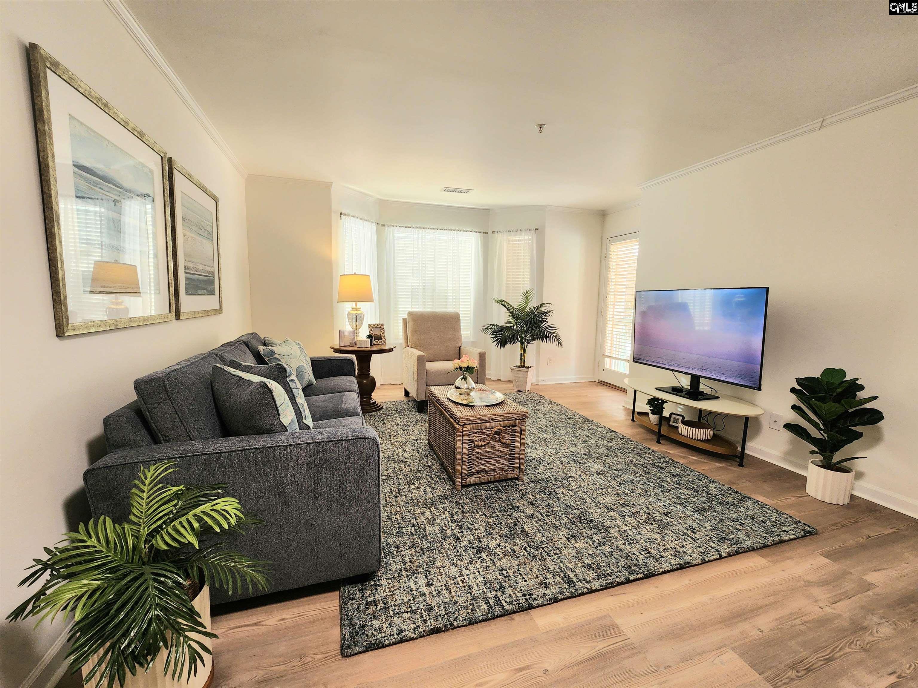 900 Taylor Street 210