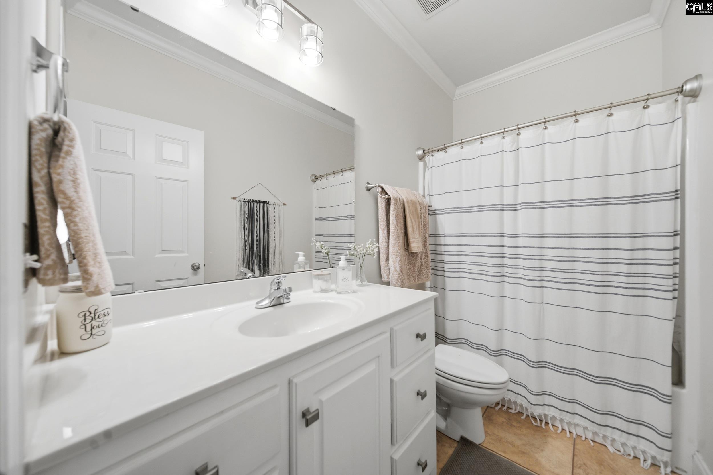 128 Amelia Forest Lane