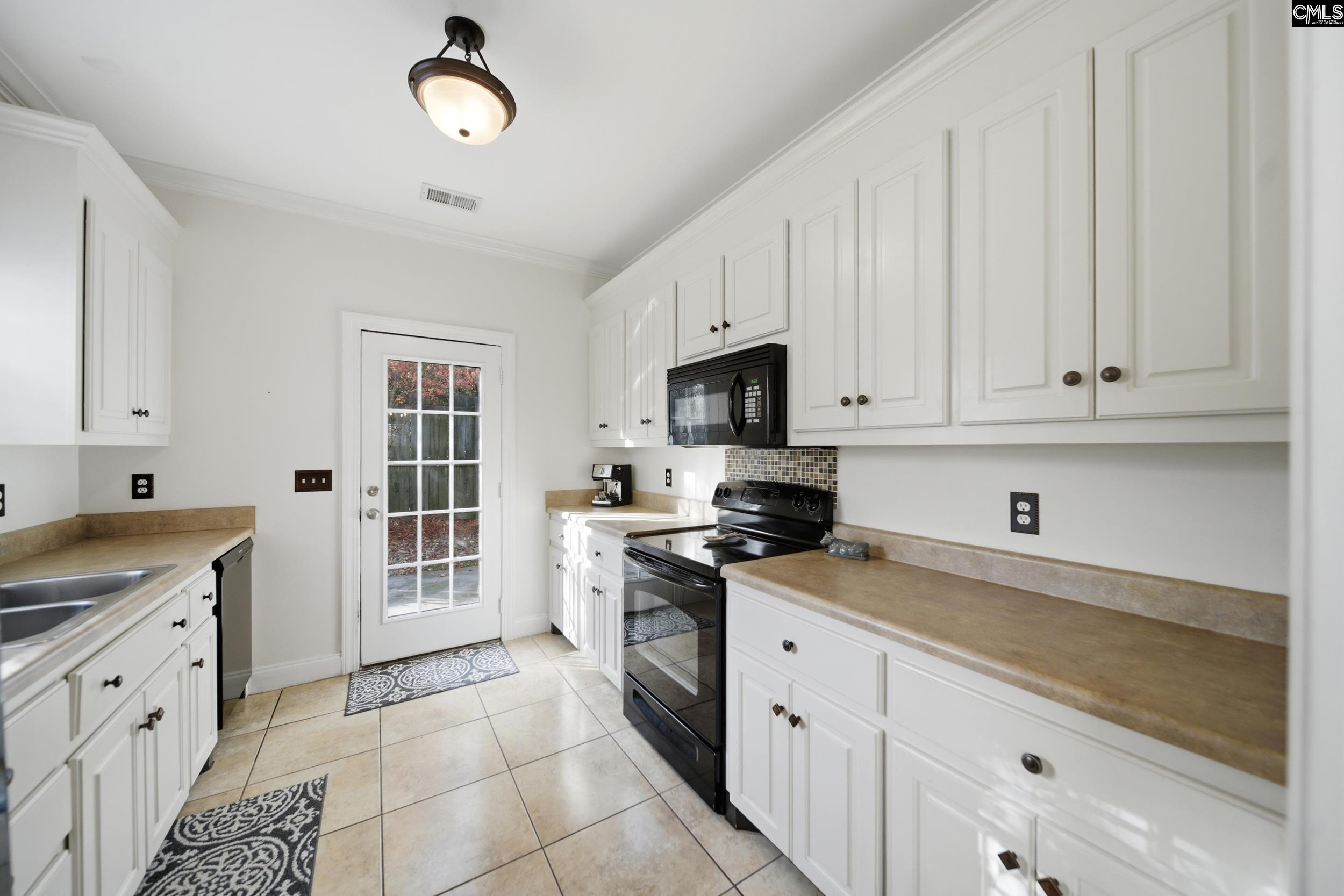 128 Amelia Forest Lane