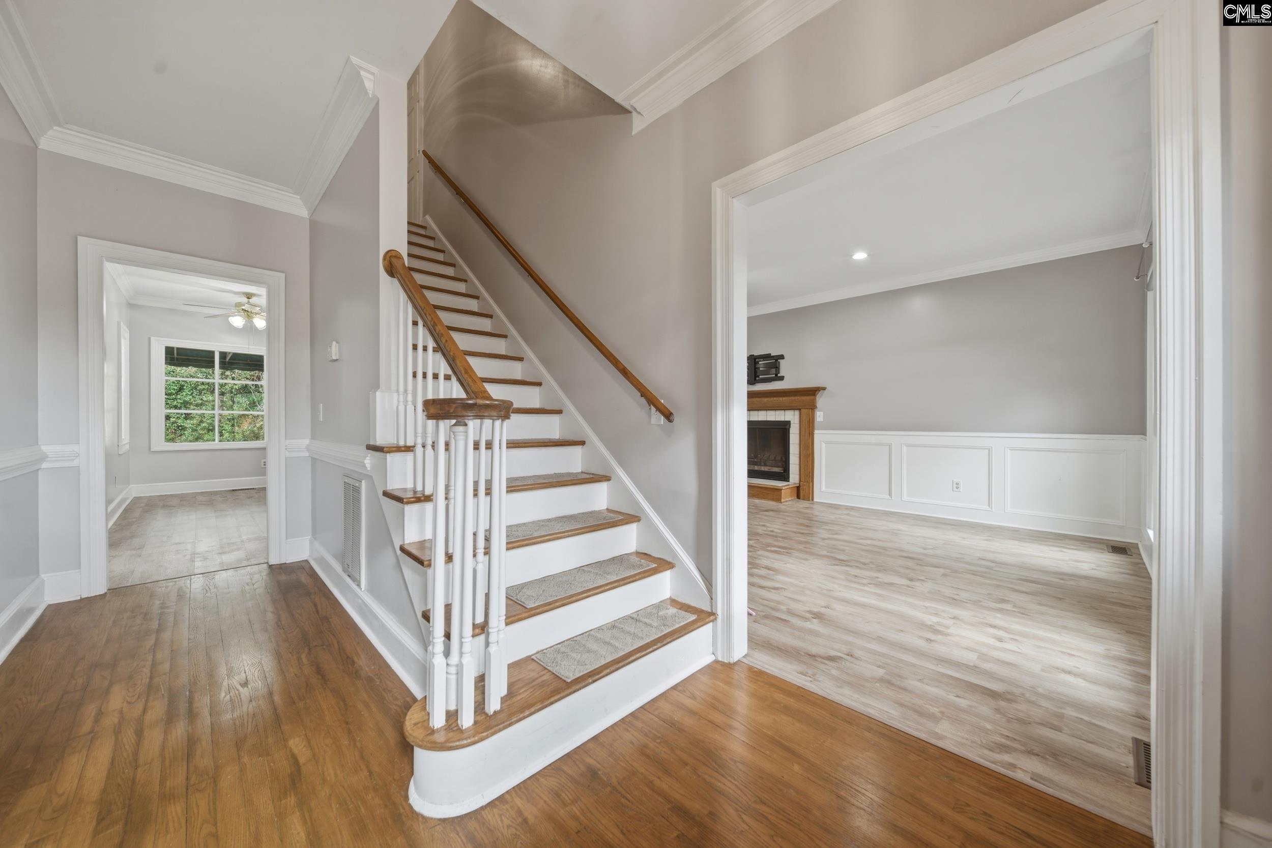 204 Woodlands W