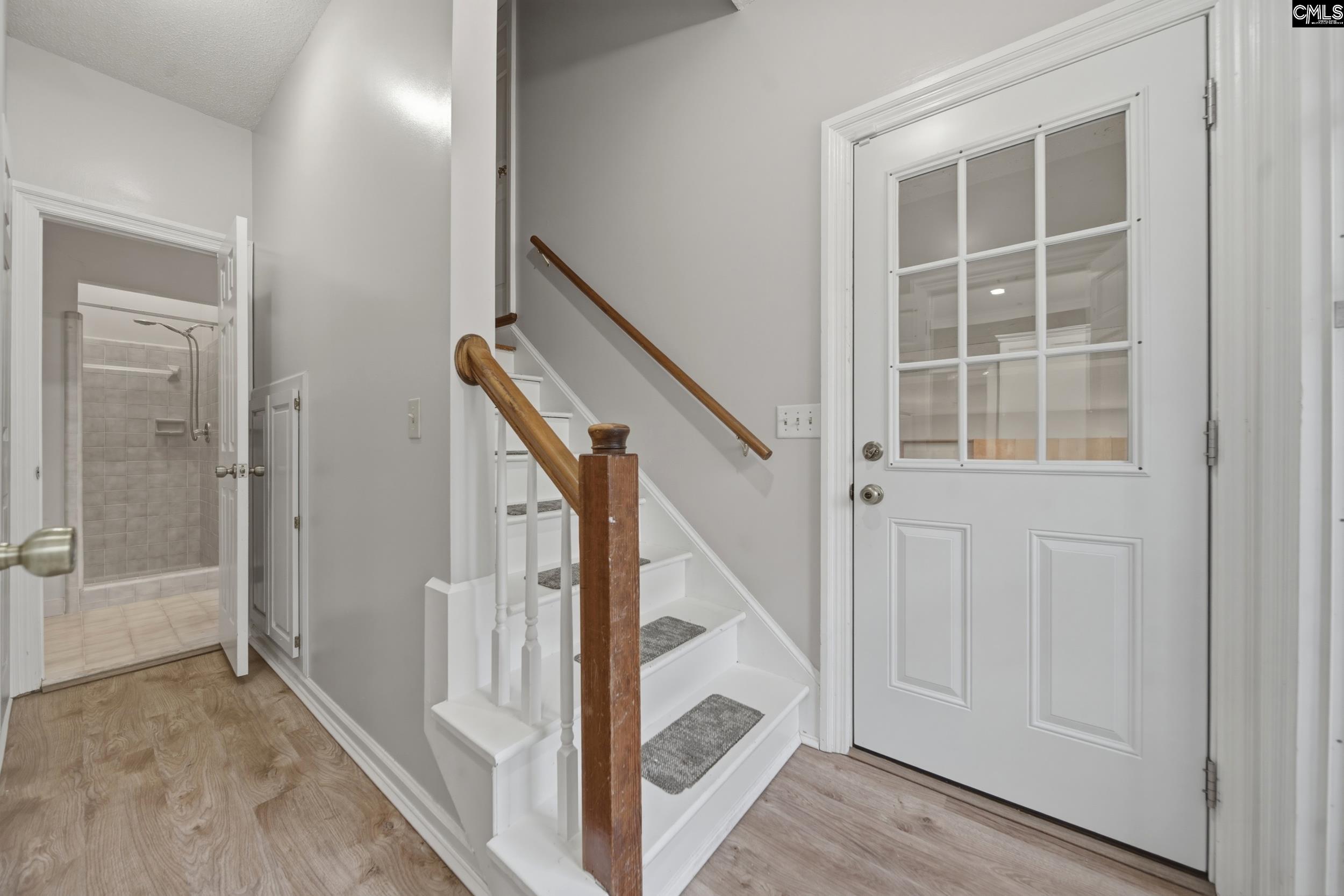 204 Woodlands W