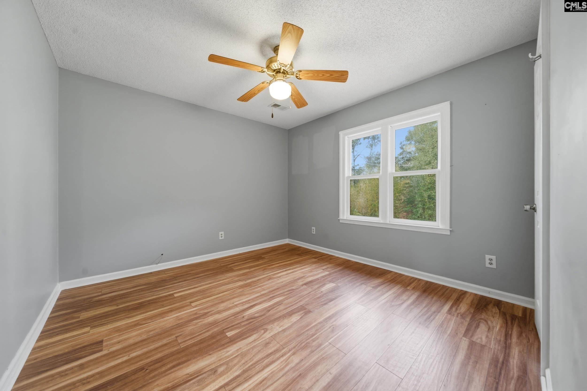 204 Woodlands W