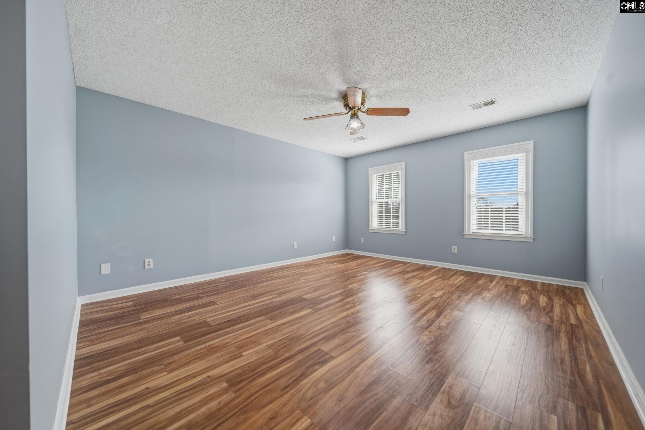 204 Woodlands W
