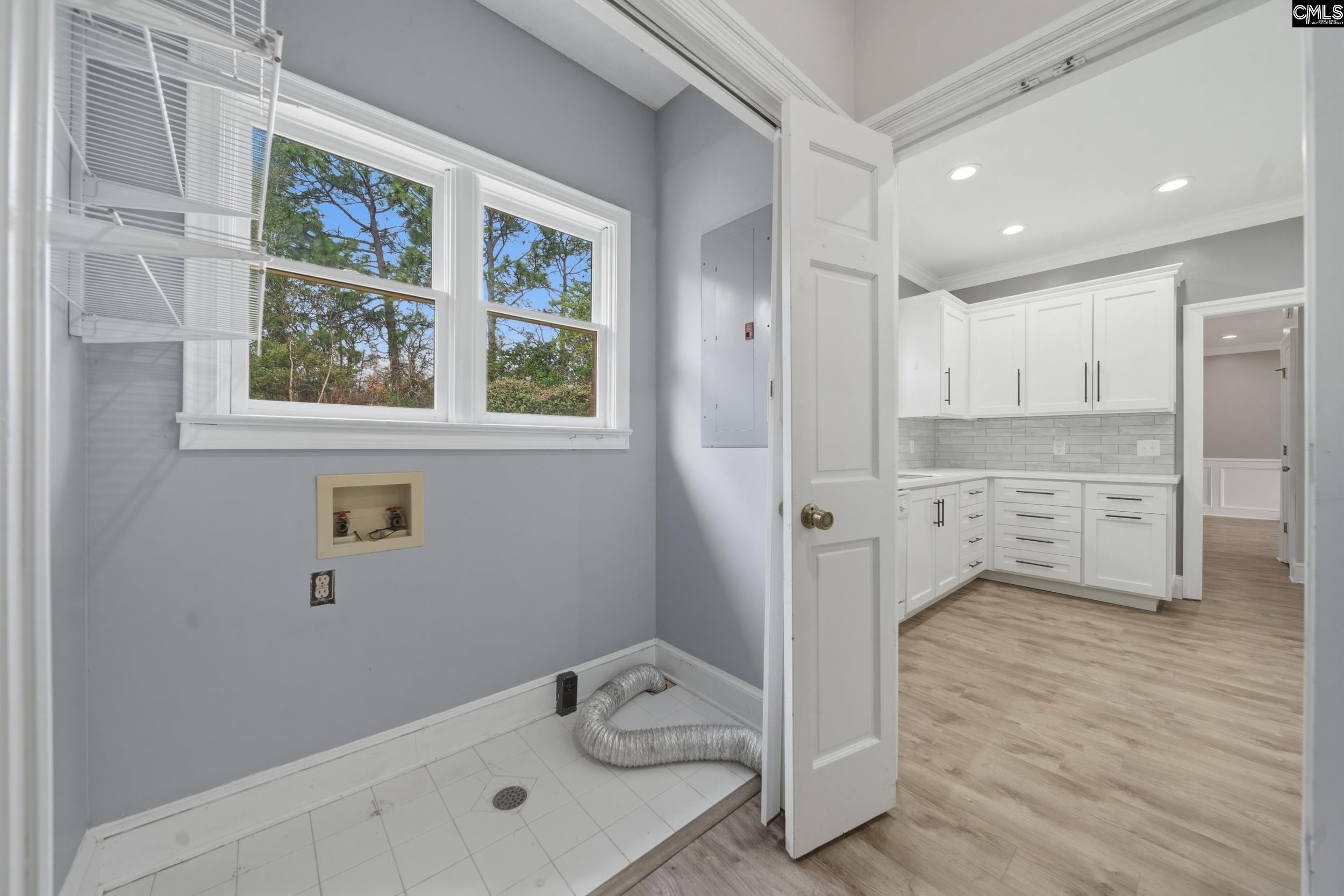 204 Woodlands W
