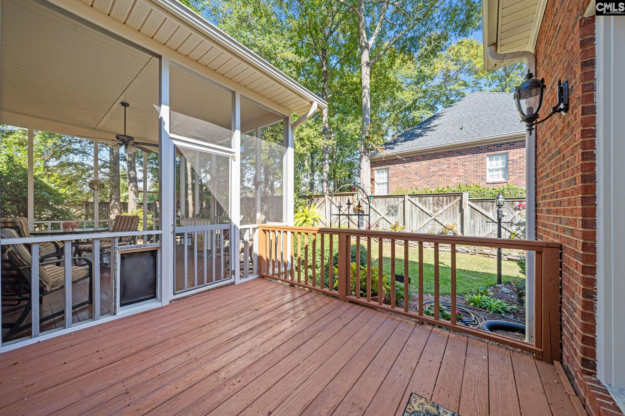 200 Emerald Oaks Way