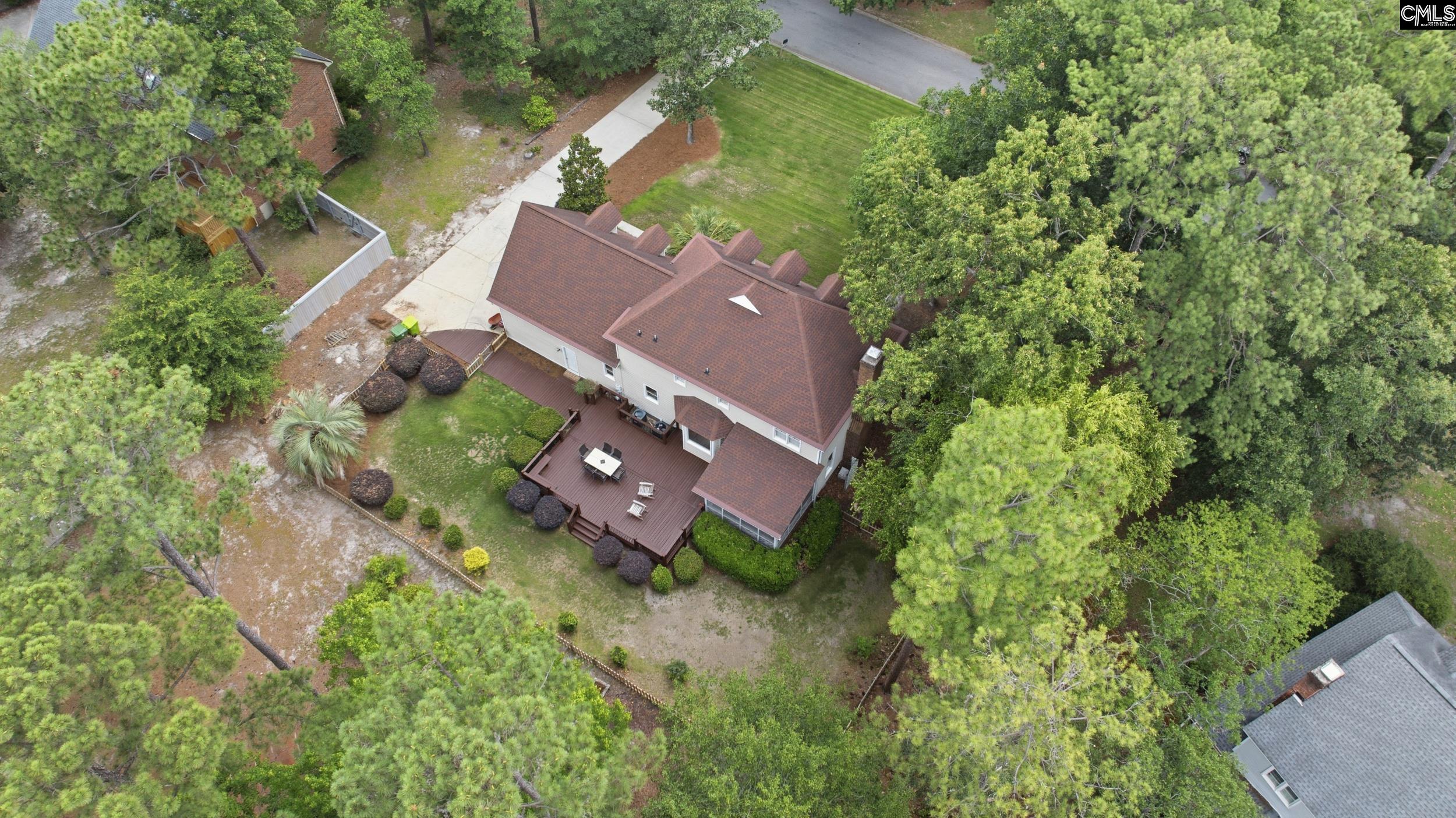 312 Columbia Club Drive E