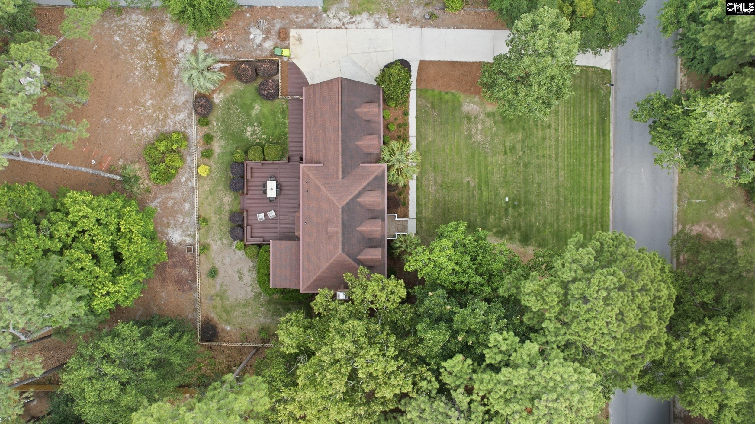 312 Columbia Club Drive E